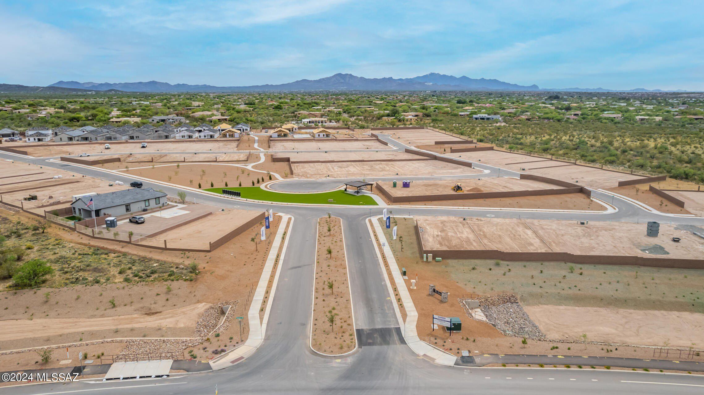 14122 E Canidae Drive. Vail, AZ 85641