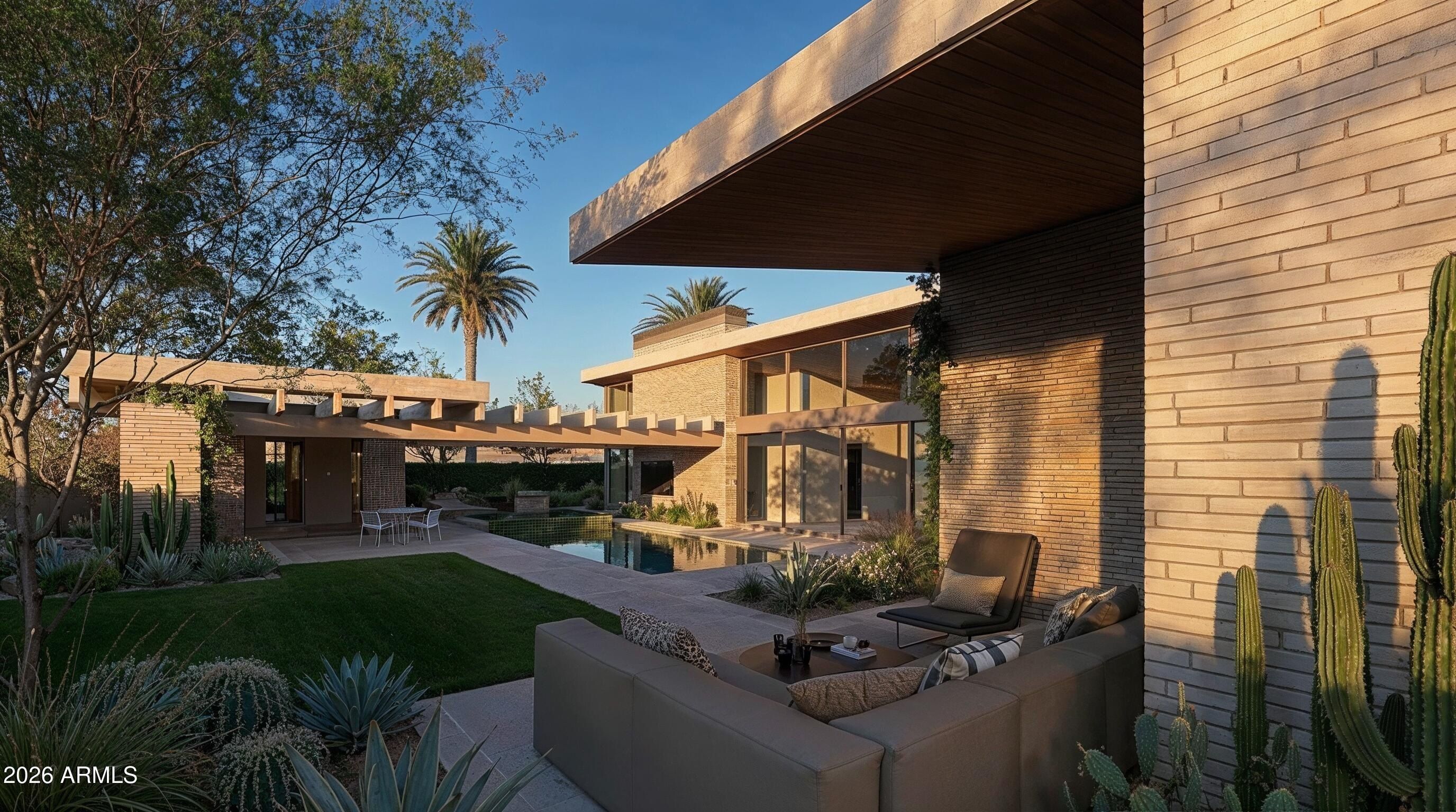 4027 E San Miguel Avenue. Phoenix, AZ 85018