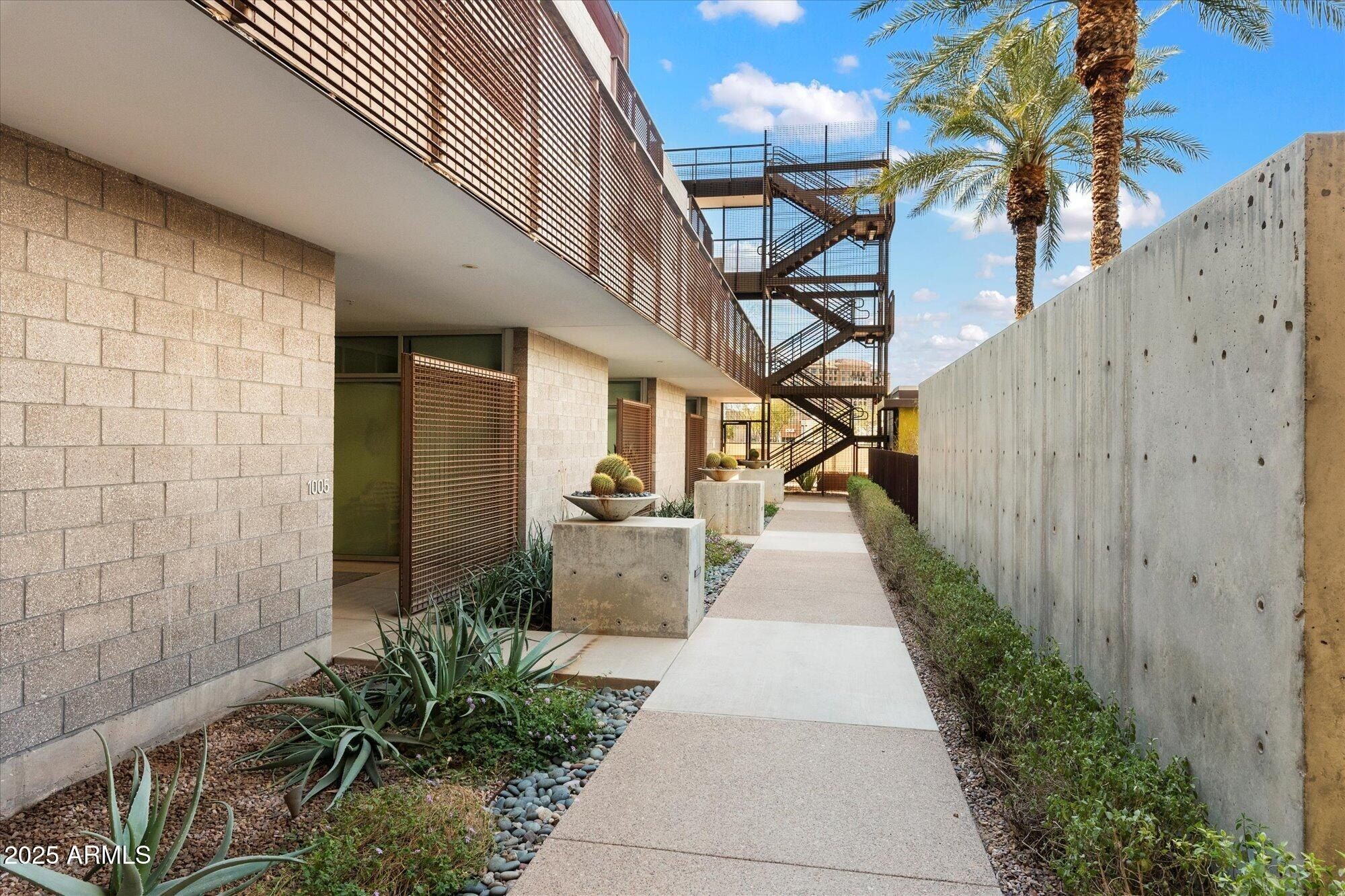 4739 N Scottsdale Road Unit H1001. Scottsdale, AZ 85251