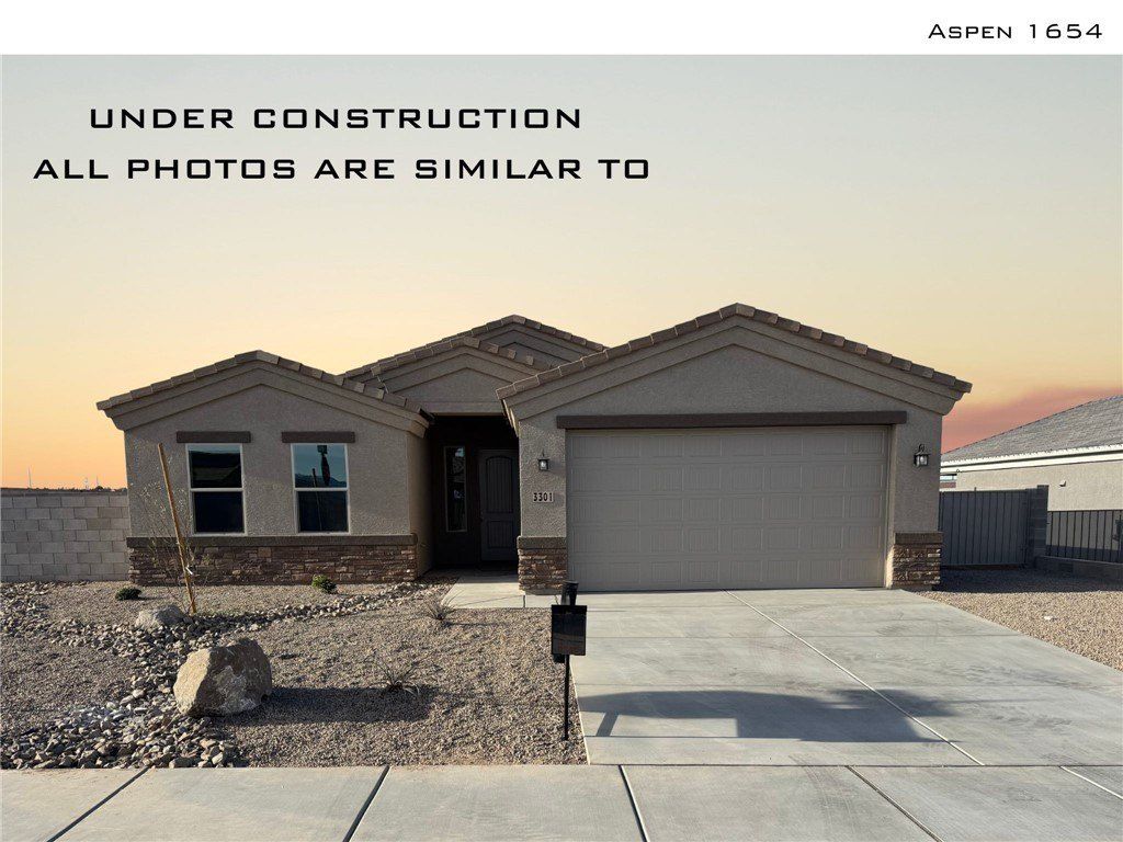 32 Torrey Pines Drive. Mohave Valley, AZ 86440