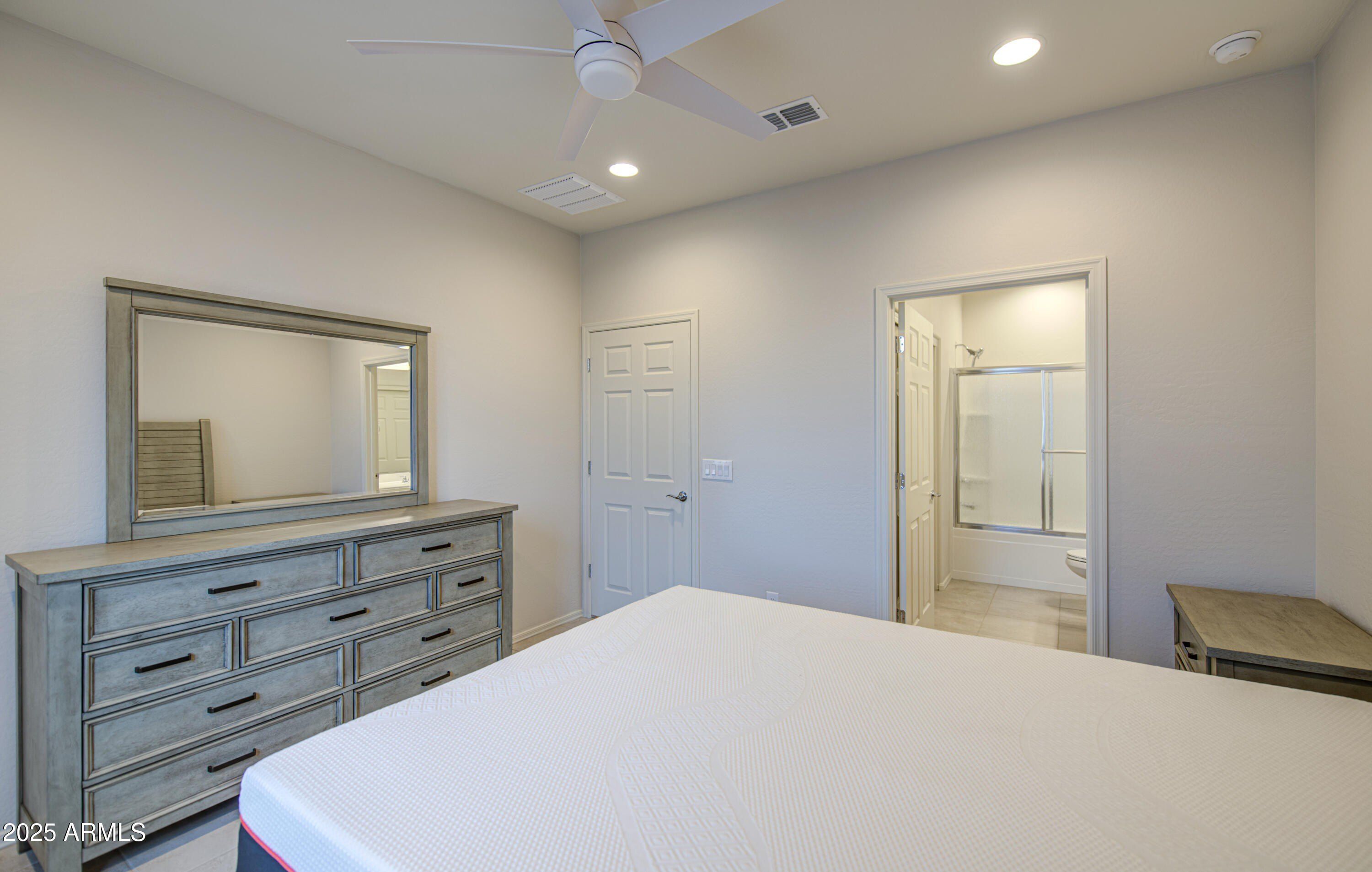 7688 W Cactus Wren Way. Florence, AZ 85132