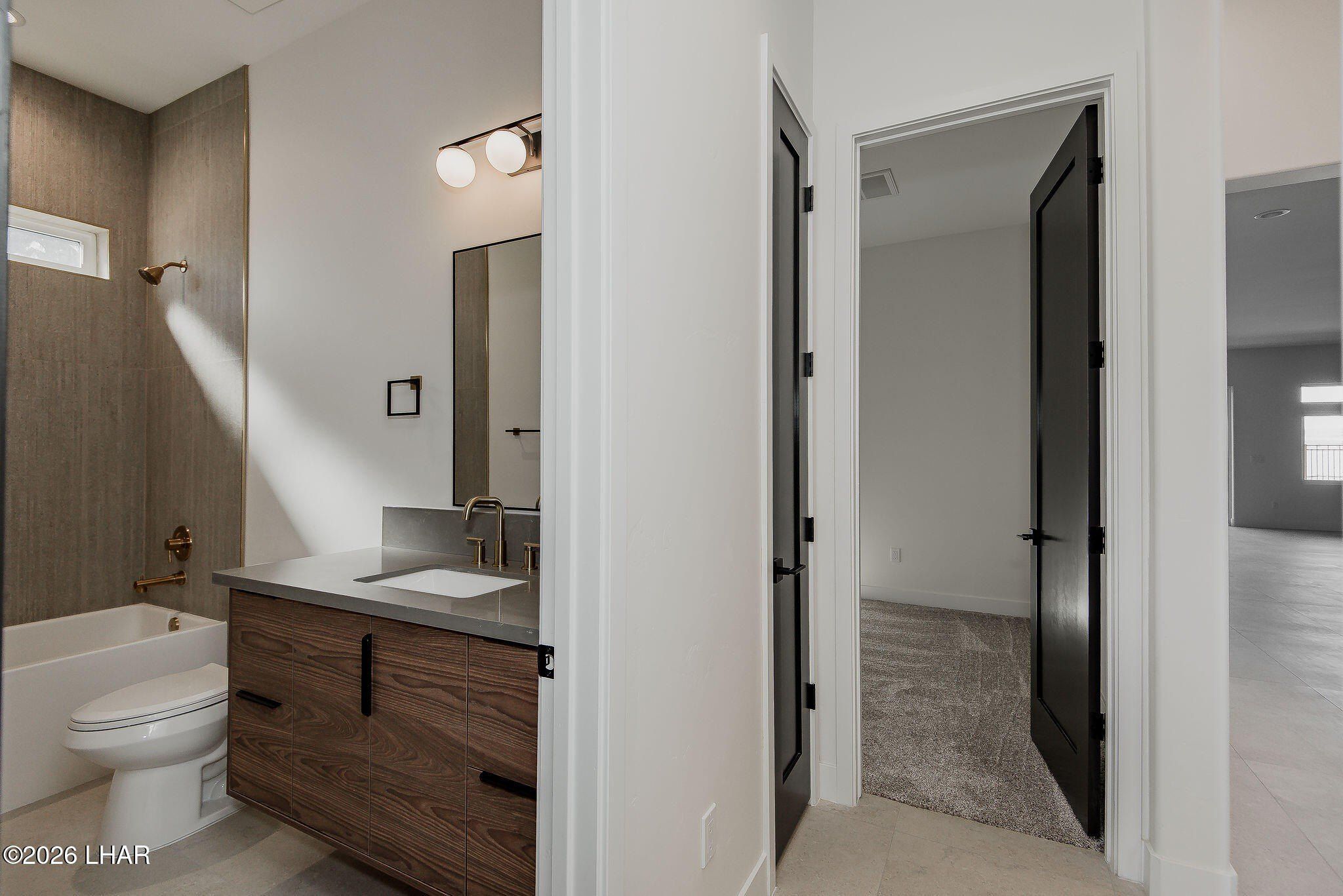 6407 S Calle Serena. Fort Mohave, AZ 86426