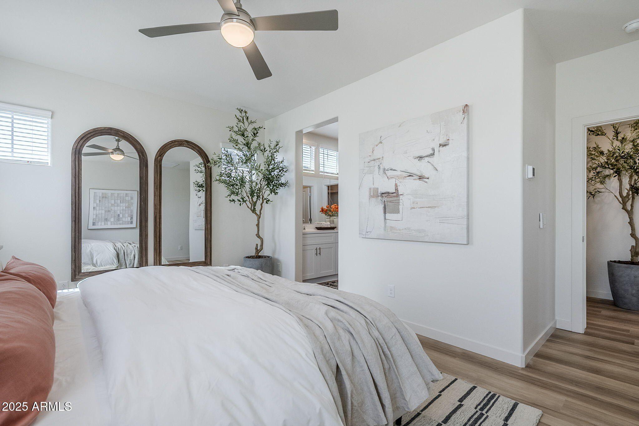 644 N Vine Street. Chandler, AZ 85225