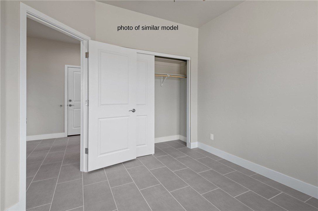 Digger Avenue. Kingman, AZ 86401