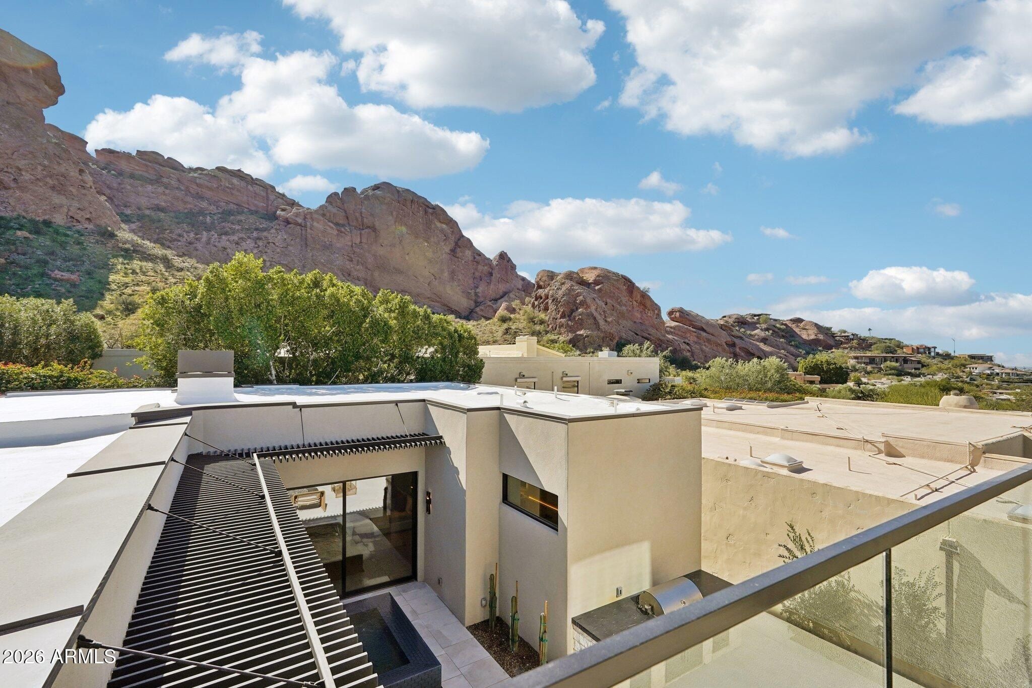 5761 N Echo Canyon Circle. Phoenix, AZ 85018