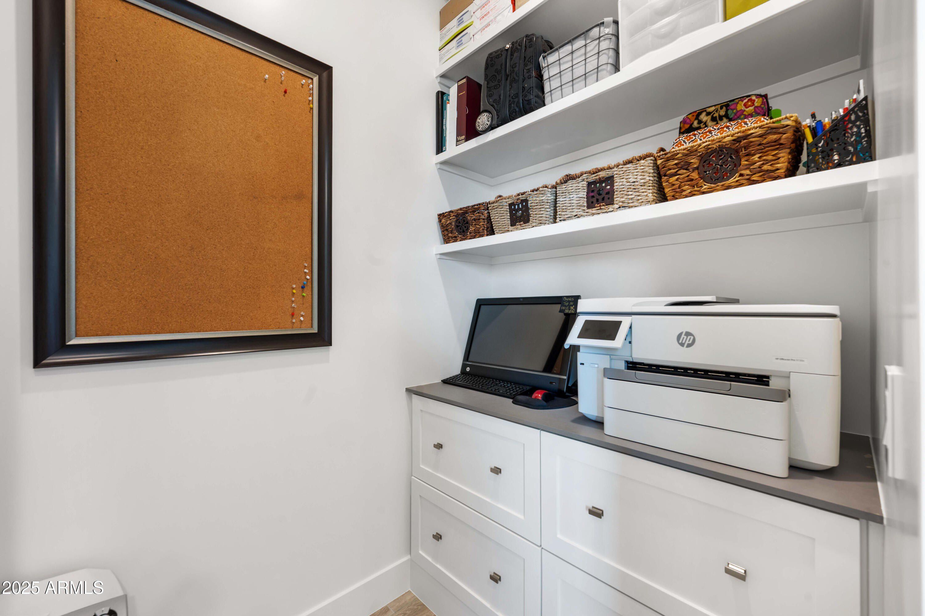 1650 W Lucky Lane. San Tan Valley, AZ 85144