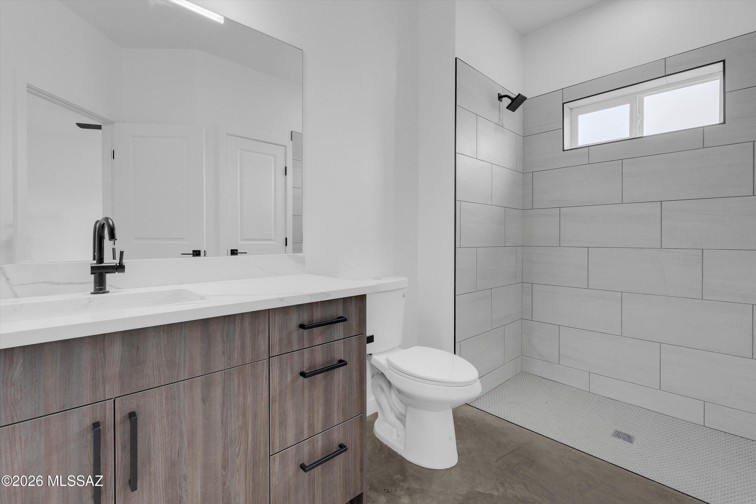 1743 Via Artico. Rio Rico, AZ 85648