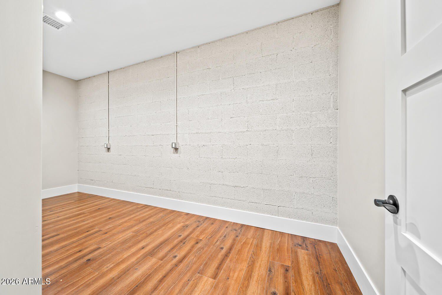 1930 S Twin Peak Trail. Show Low, AZ 85901