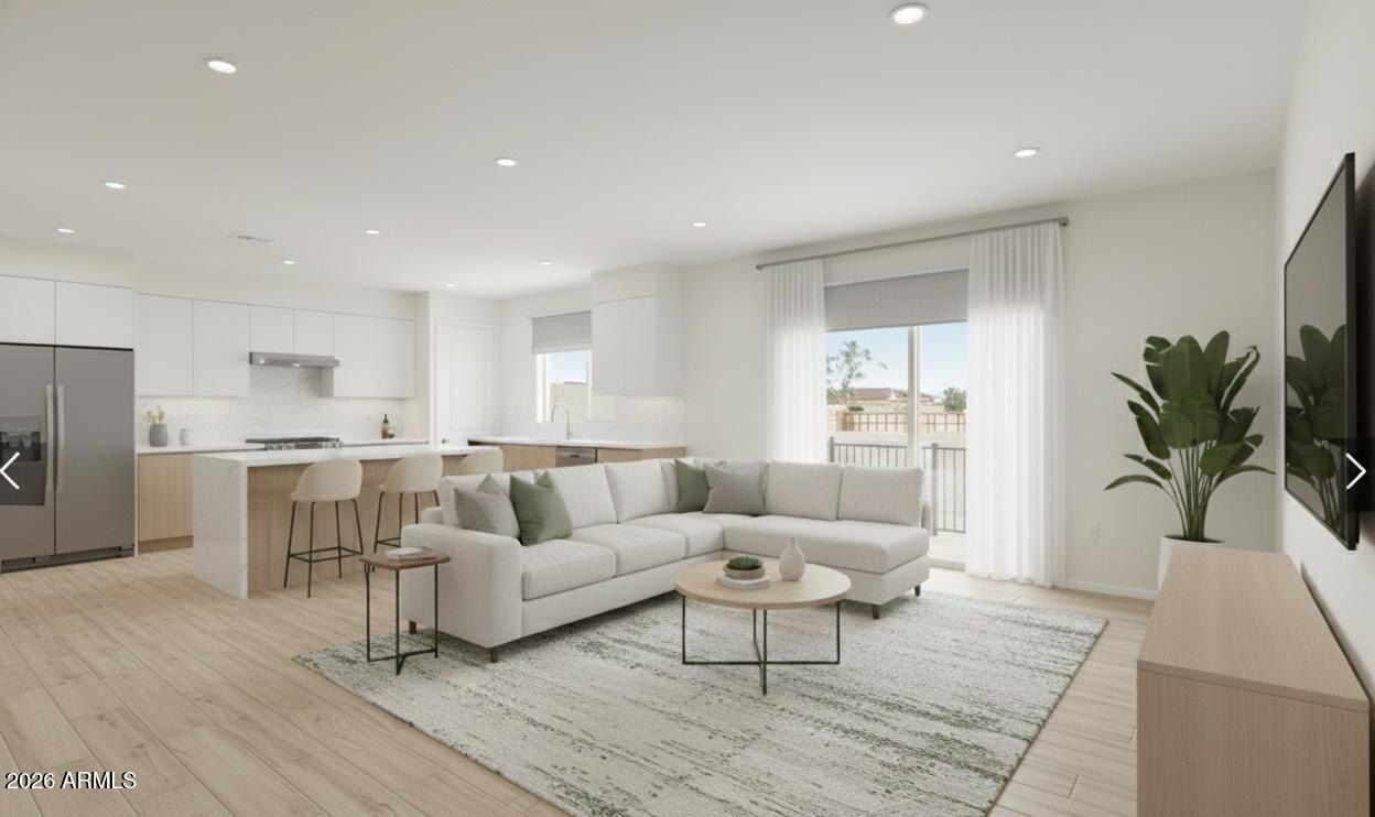 1273 E Queen Valley Drive. Queen Valley, AZ 85118