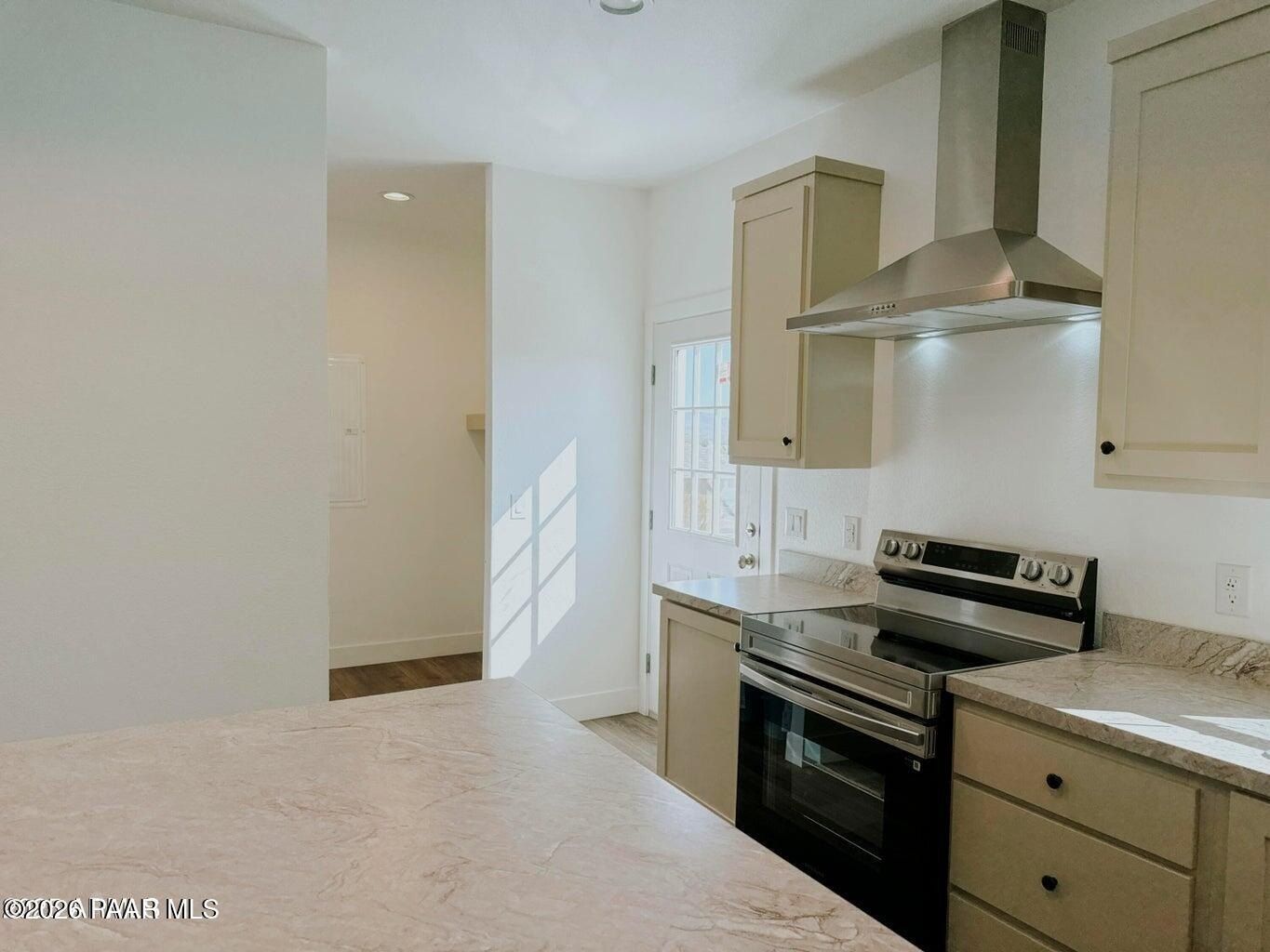 20821 E Cactus Wren Drive. Mayer, AZ 86333