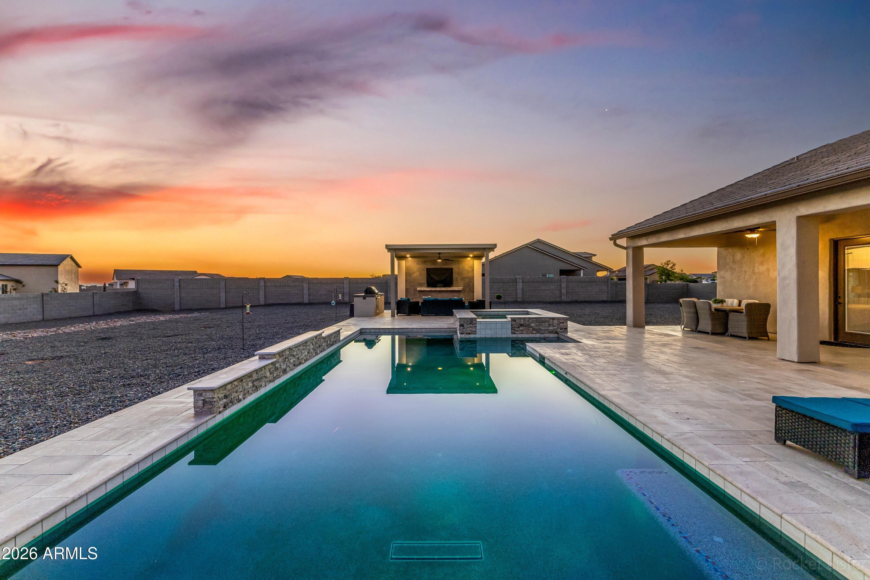 8981 W Garnet Mountain Drive. Casa Grande, AZ 85194