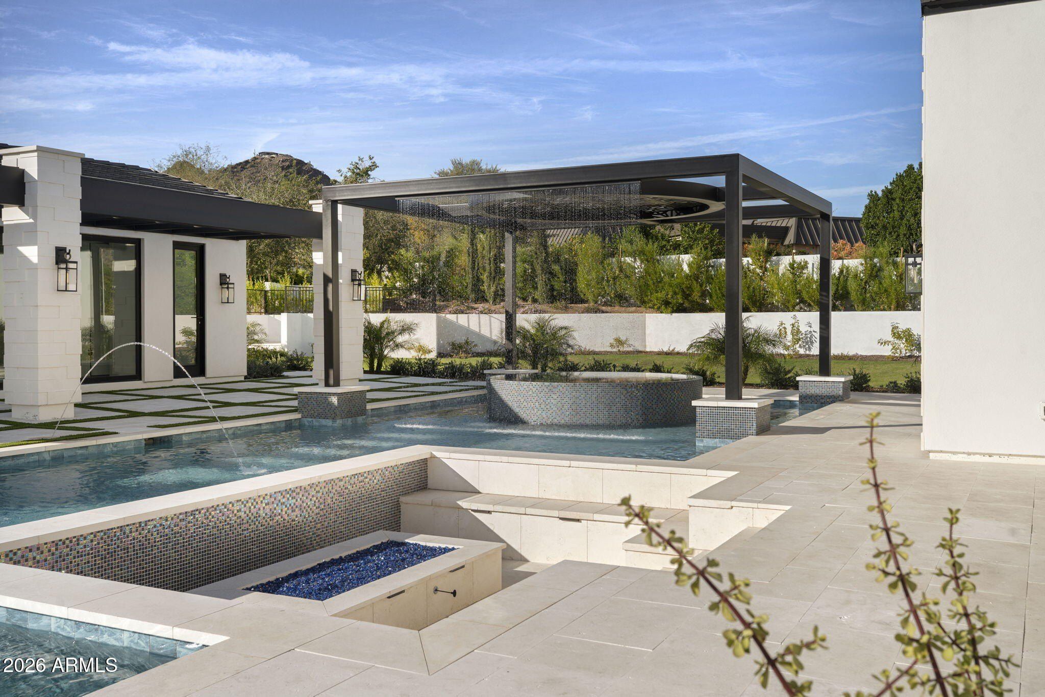 4534 E Pebble Ridge Road. Paradise Valley, AZ 85253