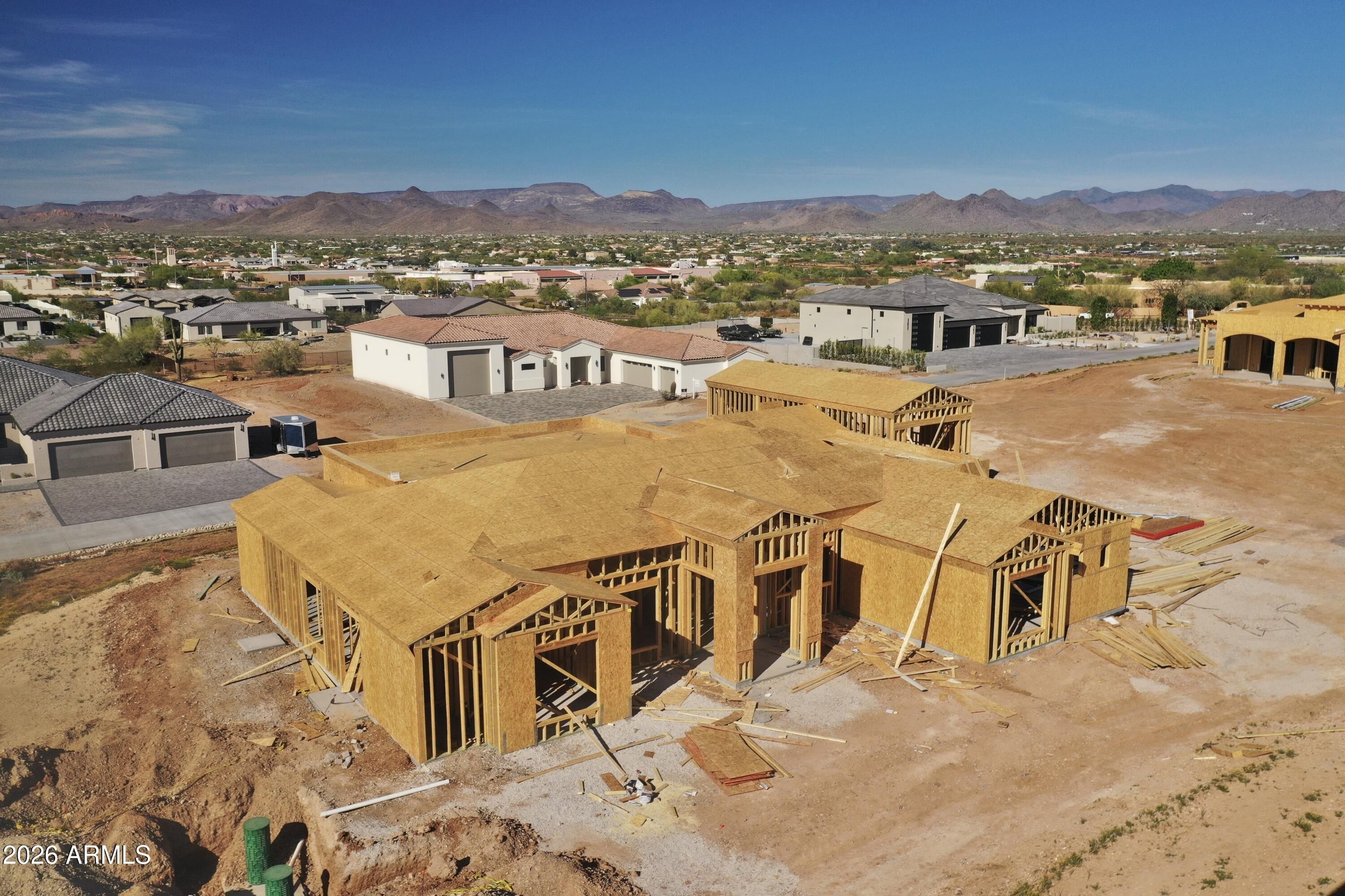 584 E Tanglewood Trail. Phoenix, AZ 85085