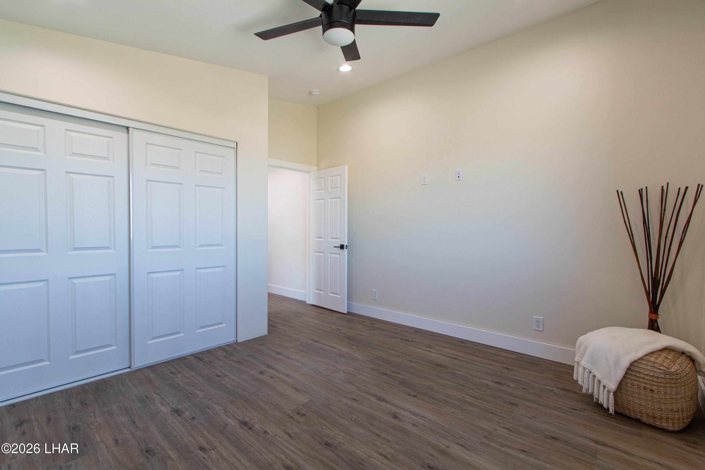 12521 Oatman Hwy. Golden Shores, AZ 86436