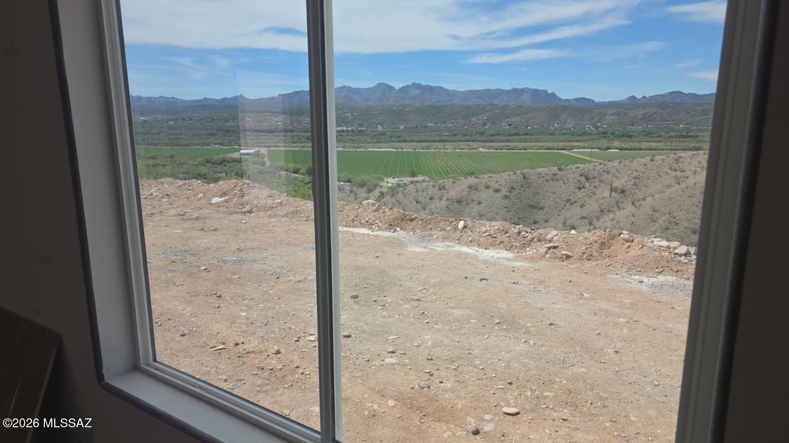 298 Camino Arenosa. Rio Rico, AZ 85648