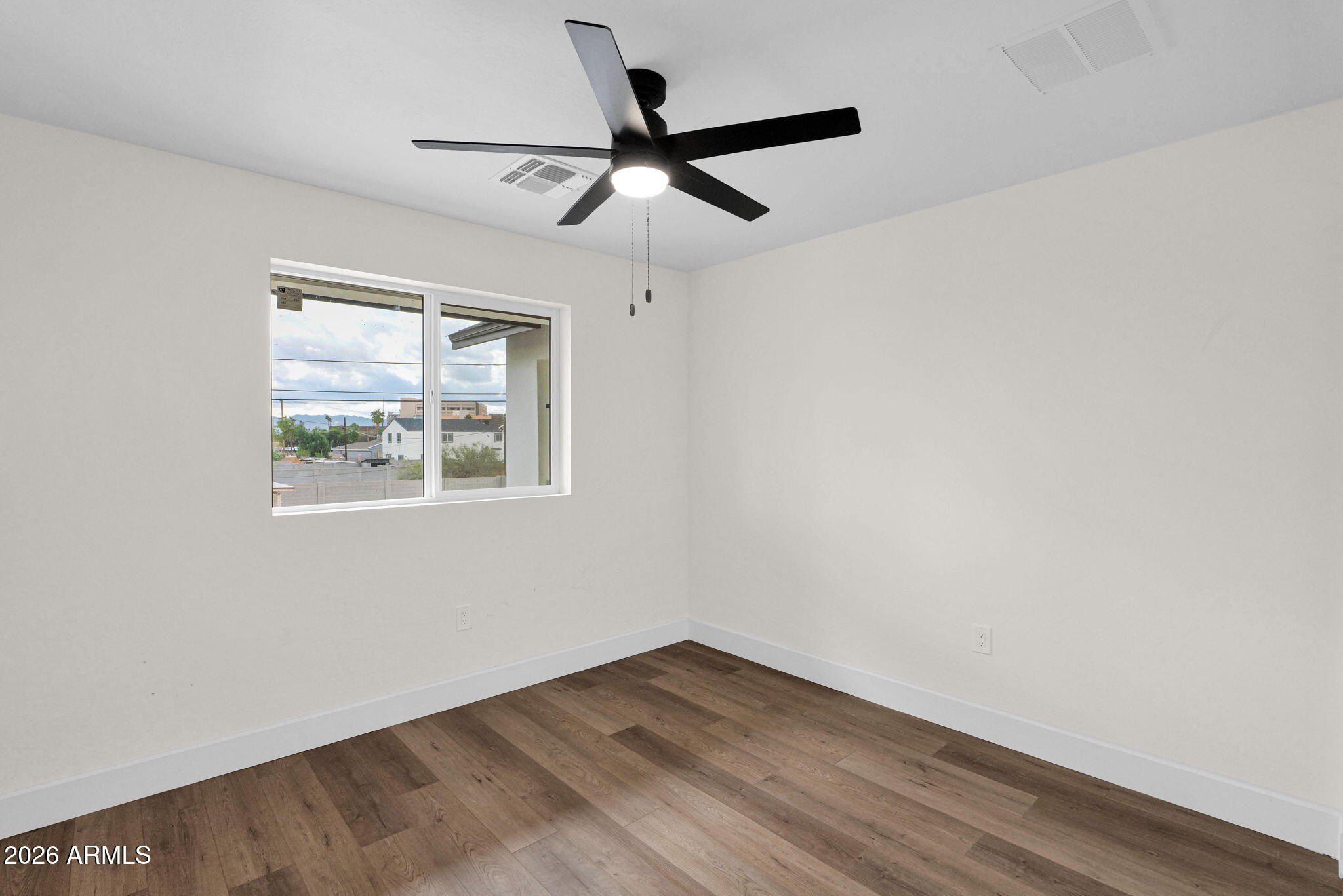 410 W Hadley Street. Phoenix, AZ 85003