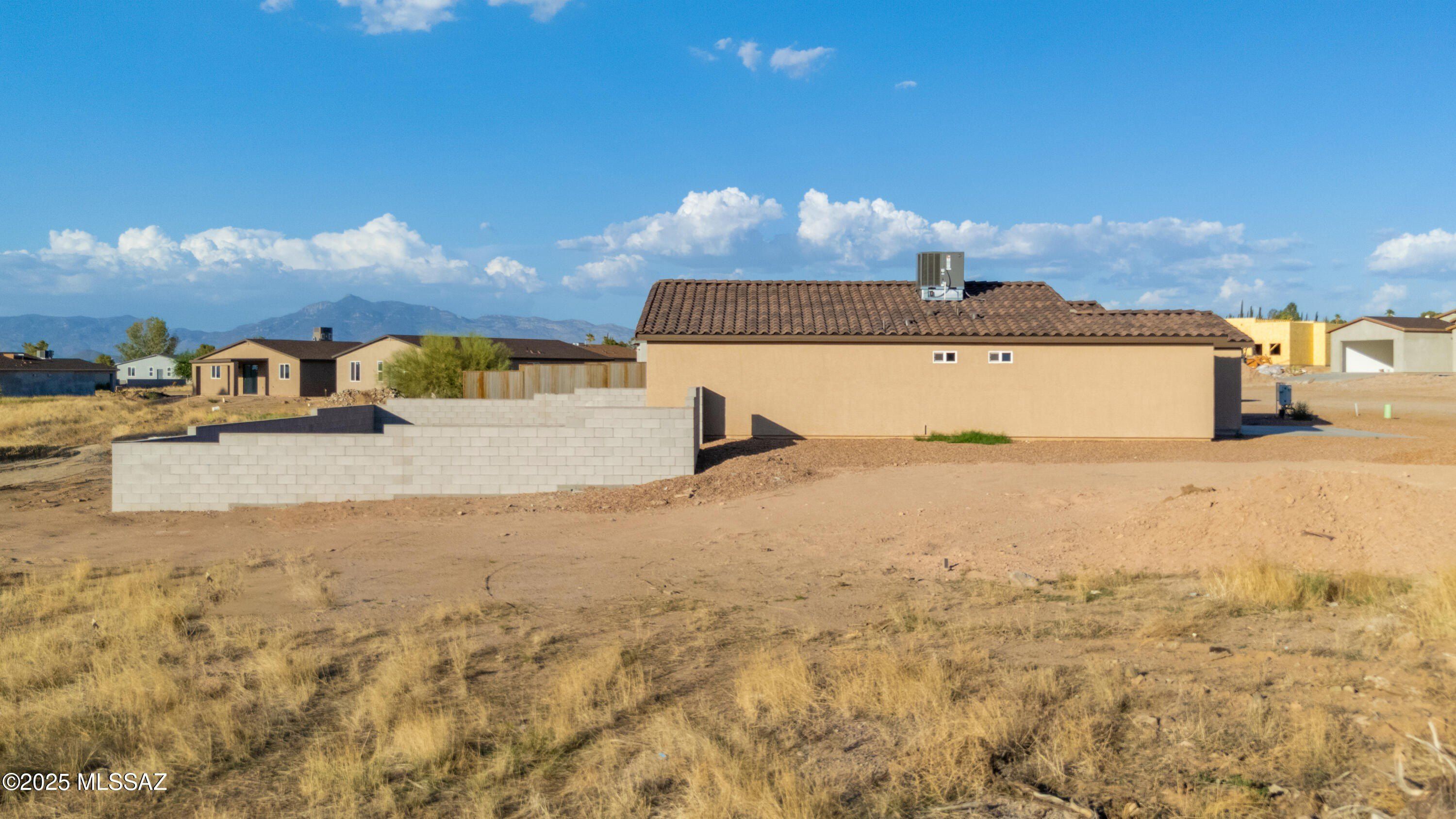 220 S Richmond Drive. Vail, AZ 85641