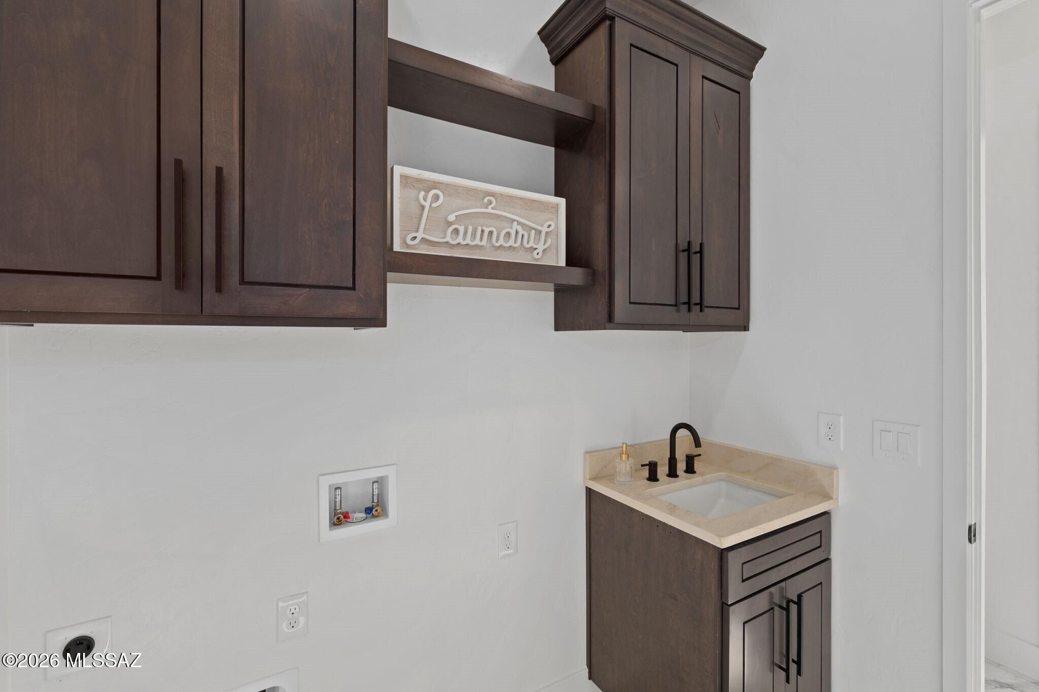 13598 S High Haven Mesa. Vail, AZ 85641