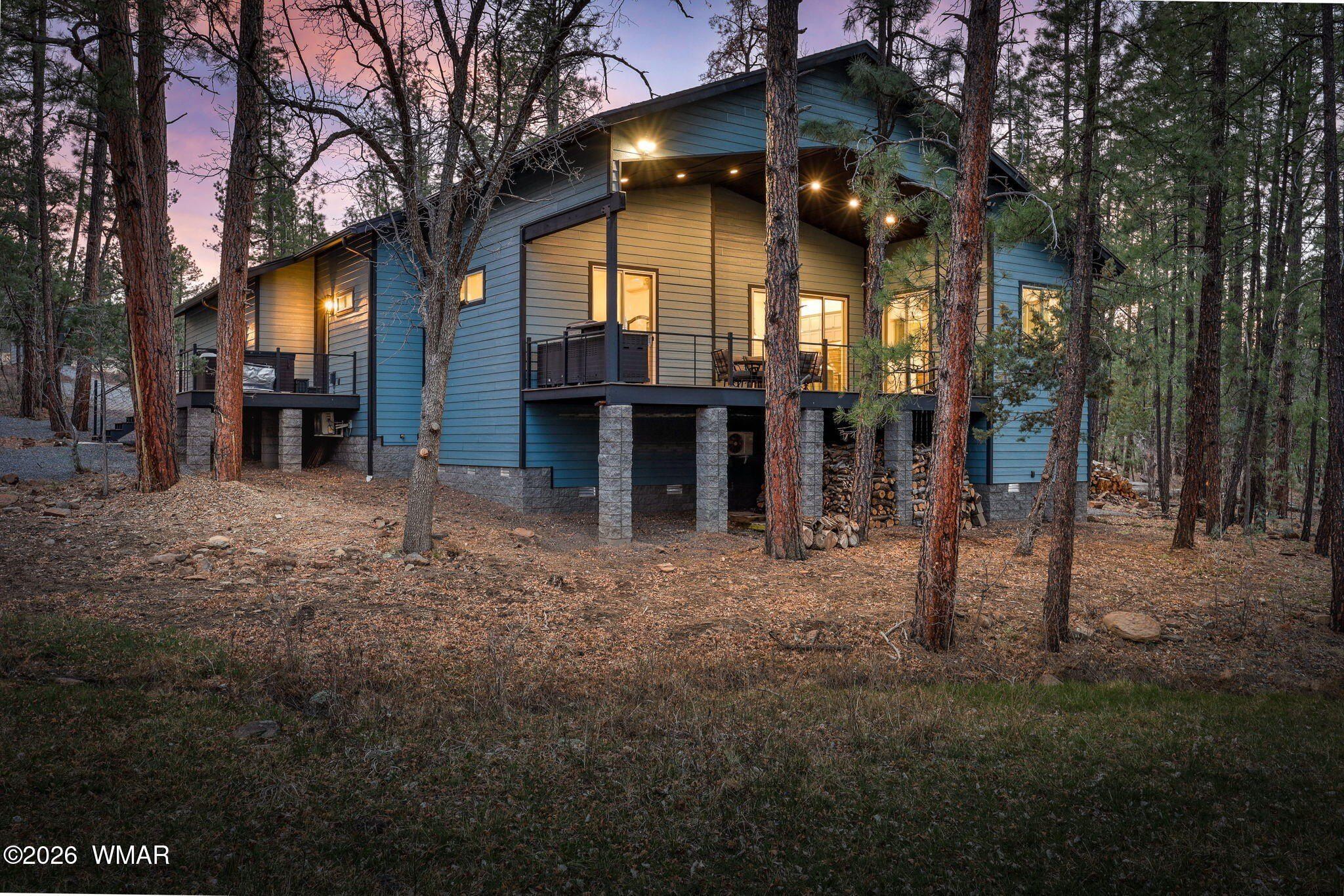 2900 Springer Mountain Drive. Lakeside, AZ 85929