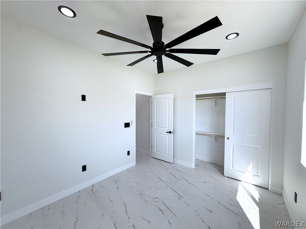 1070 Zircon Cir. Bullhead City, AZ 86442