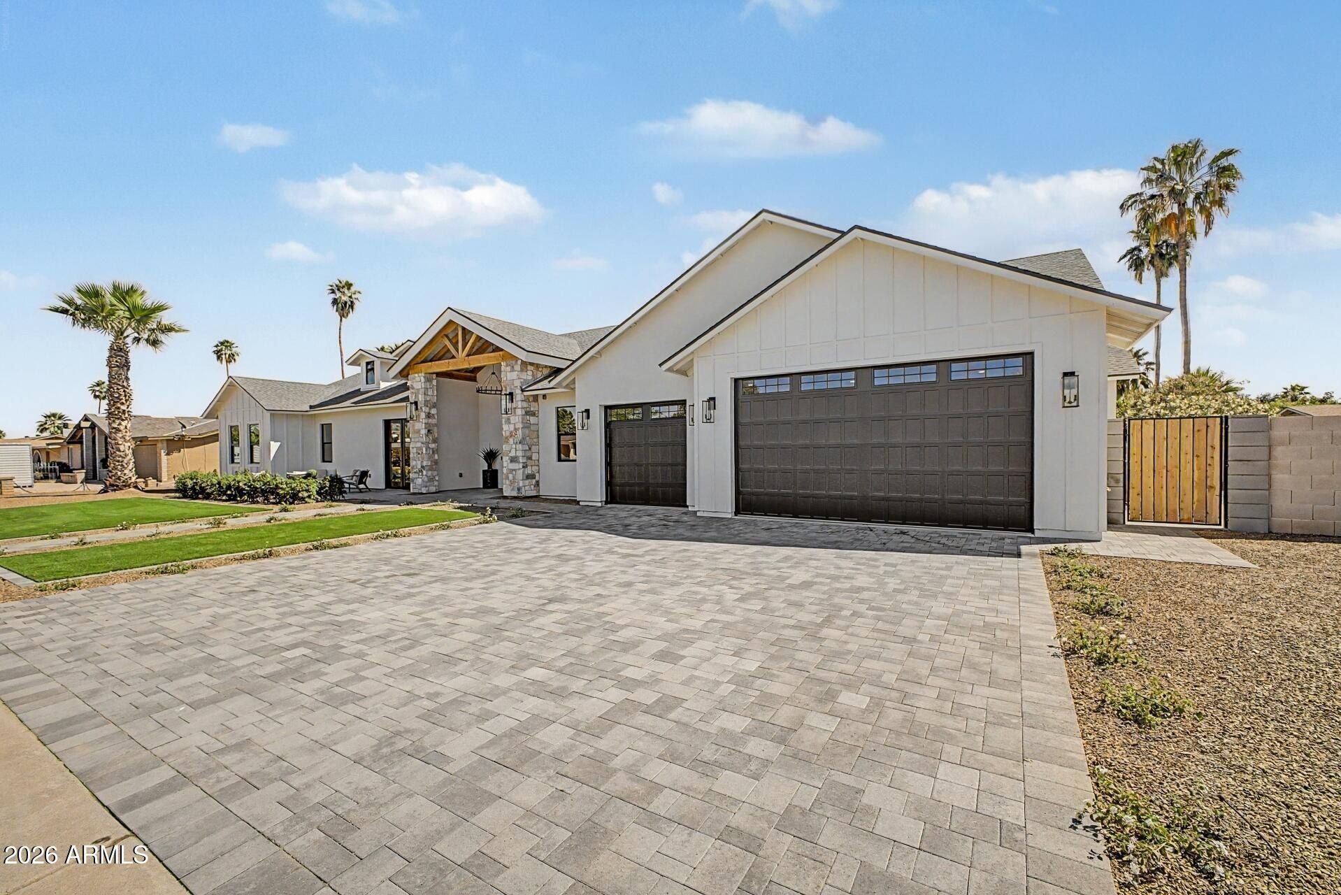 5101 E Laurel Lane. Scottsdale, AZ 85254