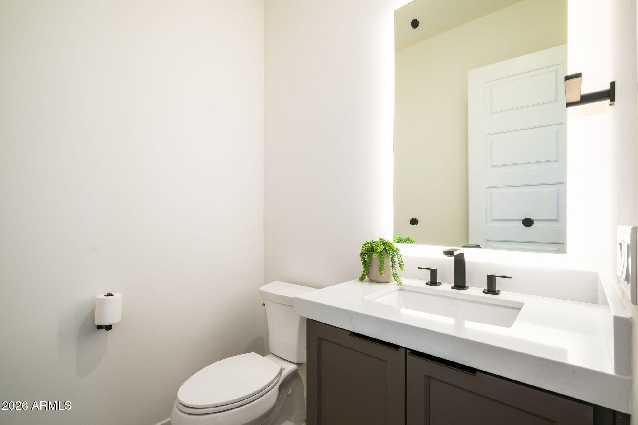 5905 E Silver Sage Lane. Cave Creek, AZ 85331