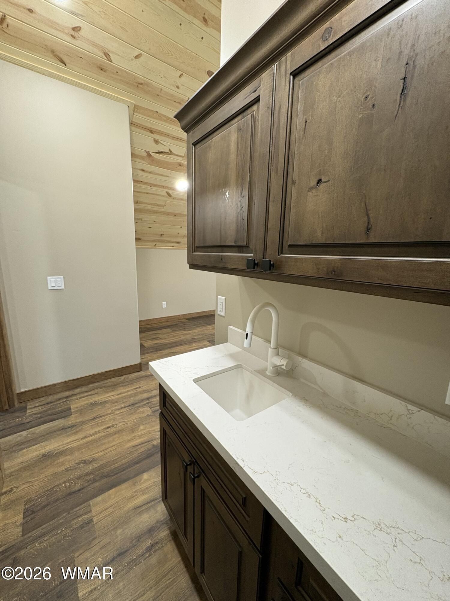 630 N Lodge Pole Lane. Lakeside, AZ 85929