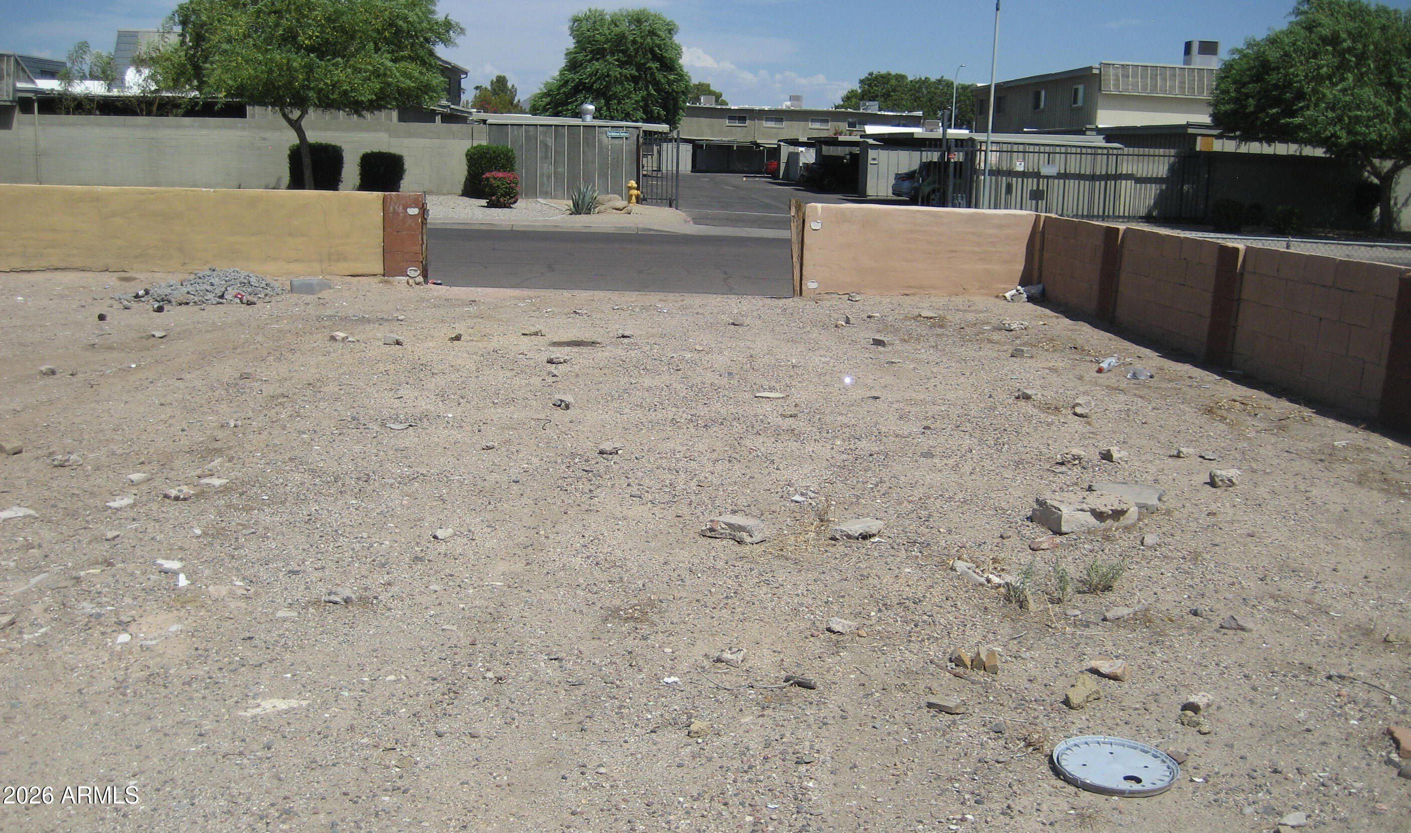 2105 W Elm Street. Phoenix, AZ 85015