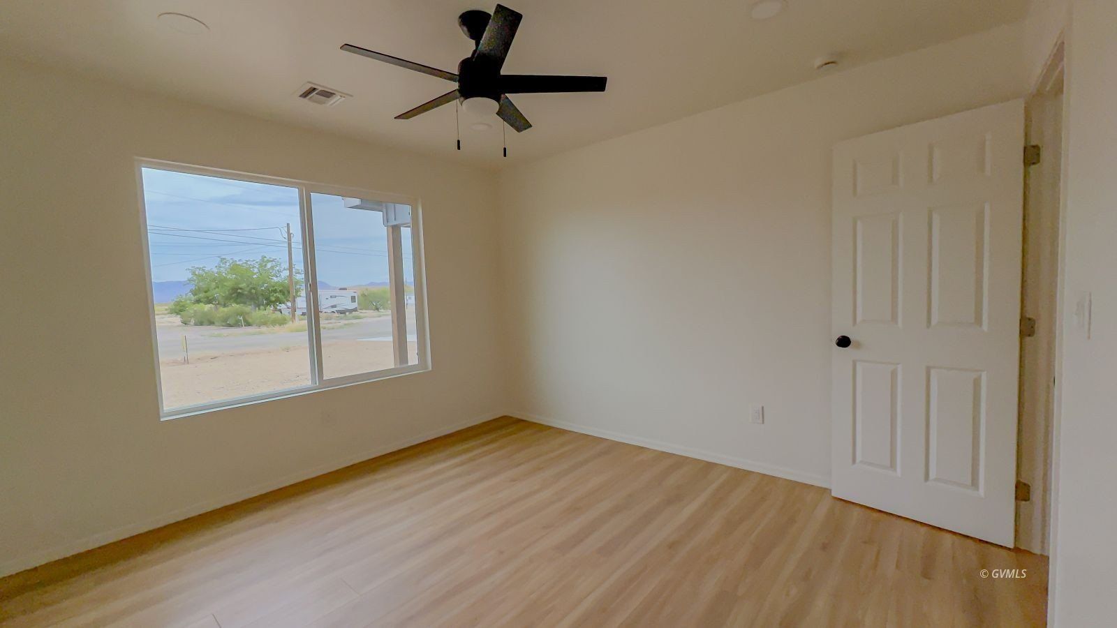 593 W Frying Pan Rd. Safford, AZ 85546