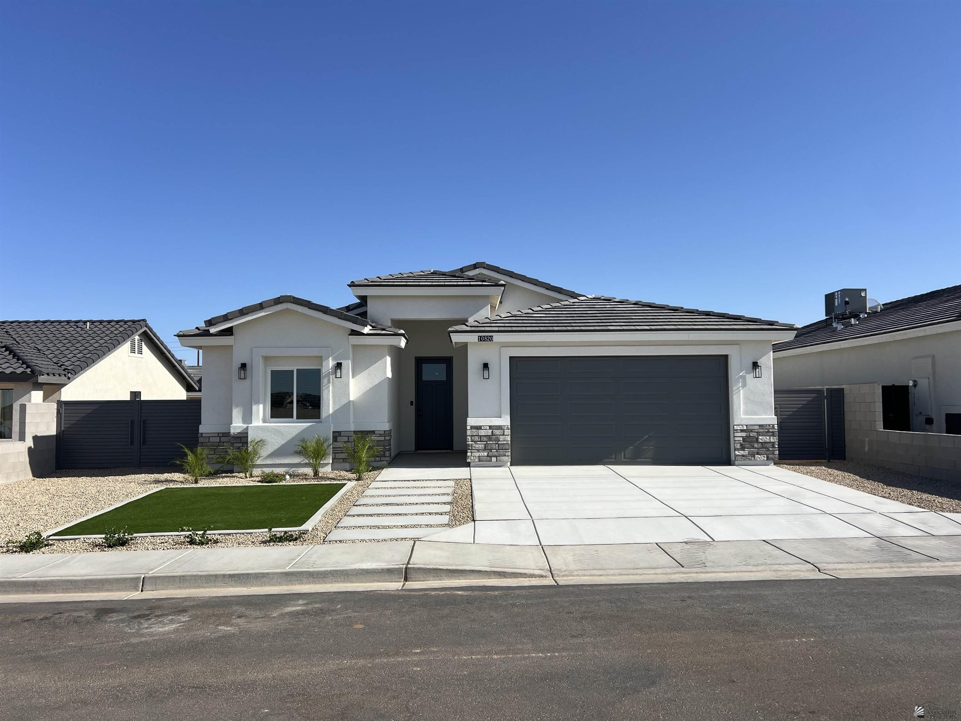 10624 E 45 St. Yuma, AZ 85367