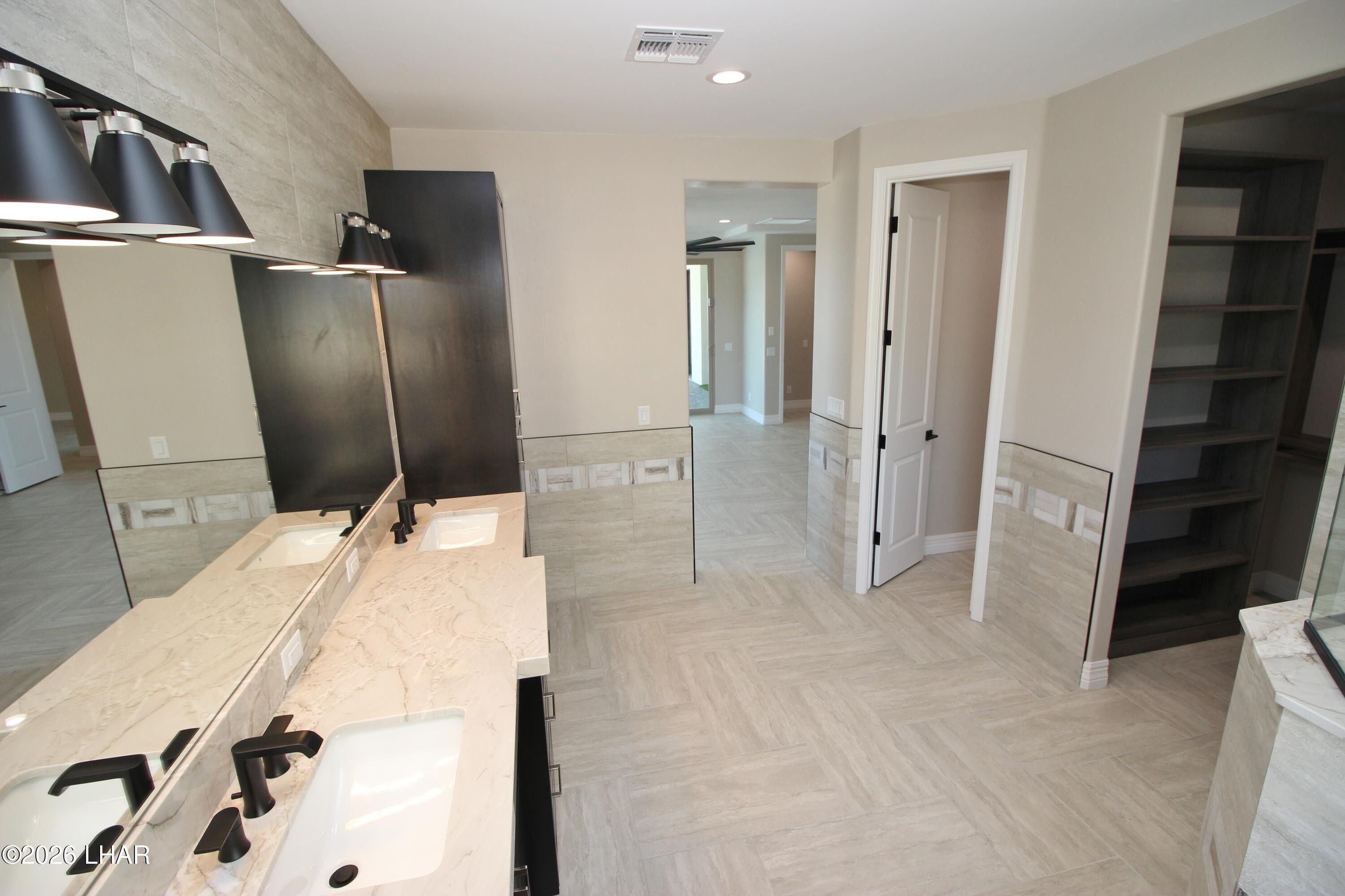 3041 Palo Verde Blvd S. Lake Havasu City, AZ 86404