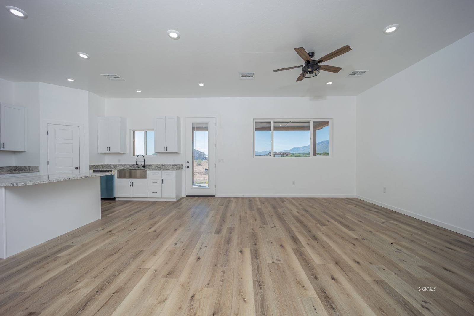 4118 W Copper Valley Cir. Thatcher, AZ 85552