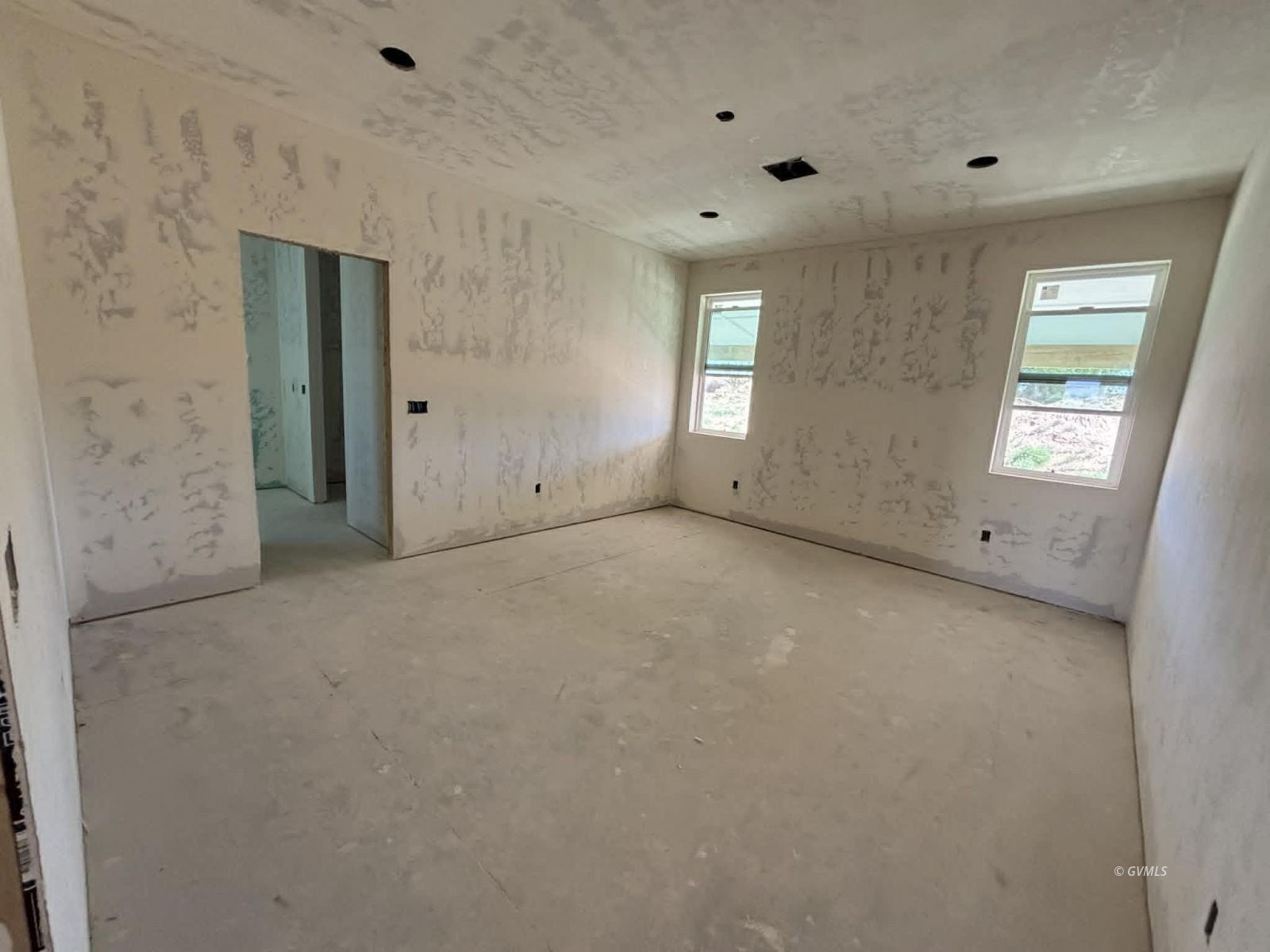 5121 W Portessa Ln. Central, AZ 85531