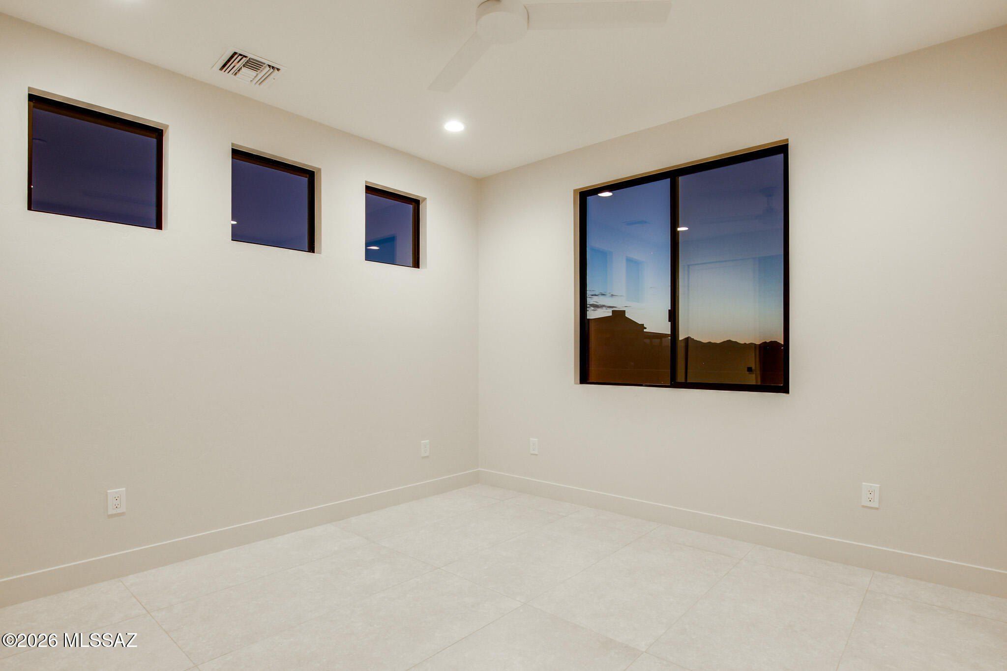 2769 W Black Cloud Court. Tucson, AZ 85745