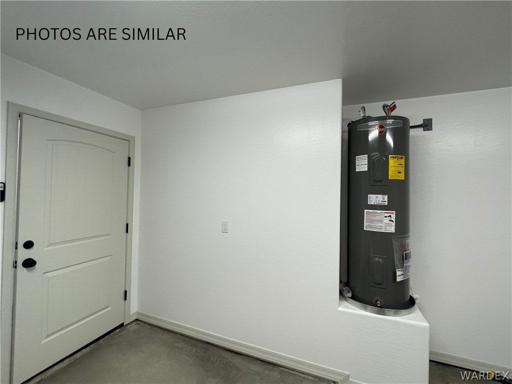 3534 E Thompson Avenue. Kingman, AZ 86409