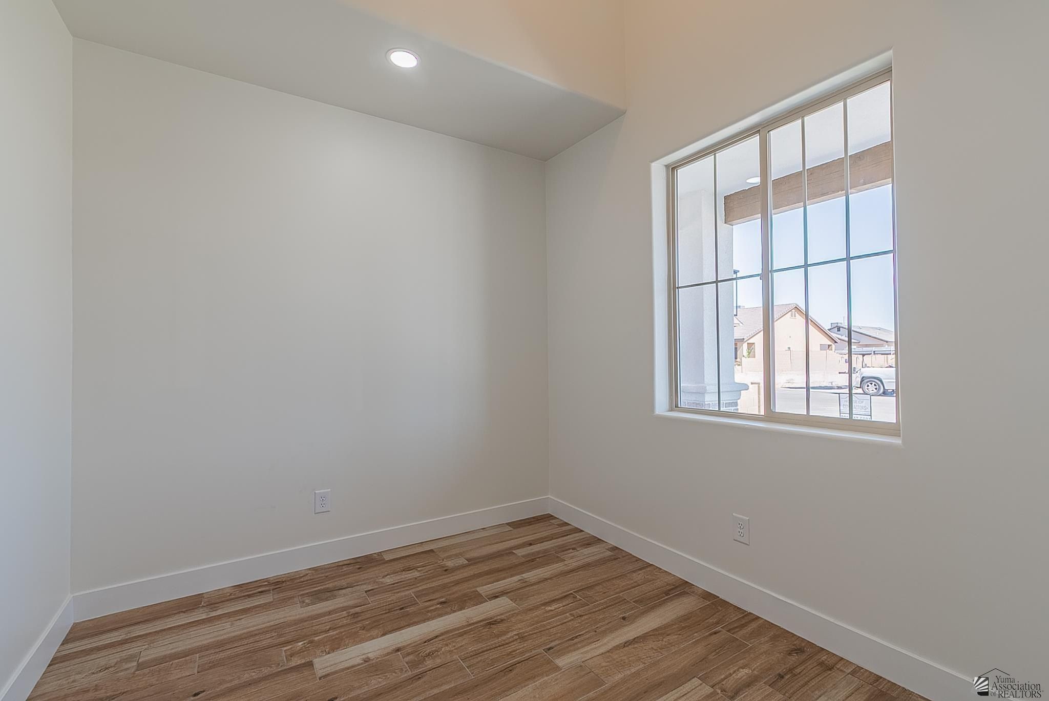 7883 E 35 St. Yuma, AZ 85365