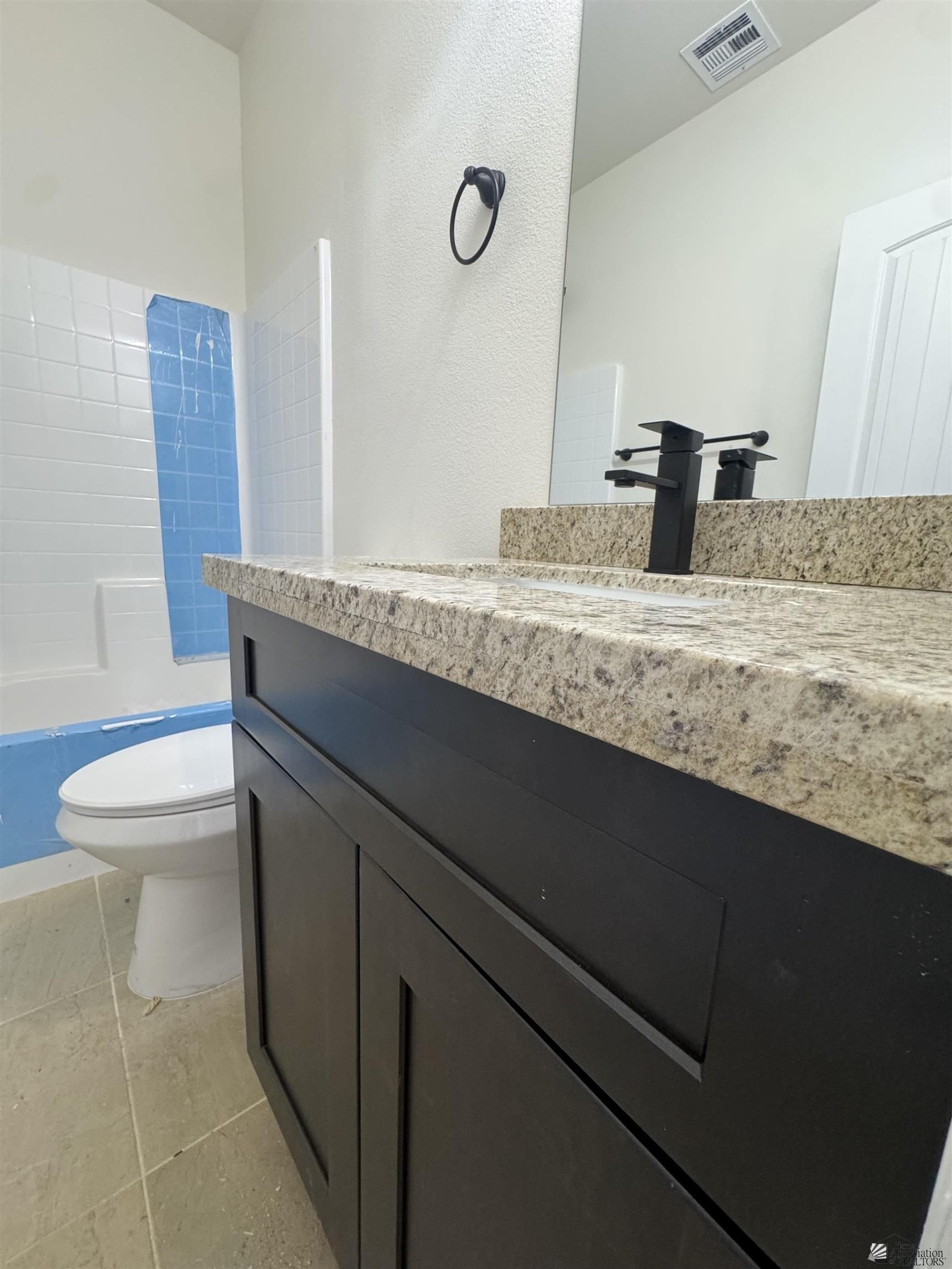4952 E Ortega St. San Luis, AZ 85336