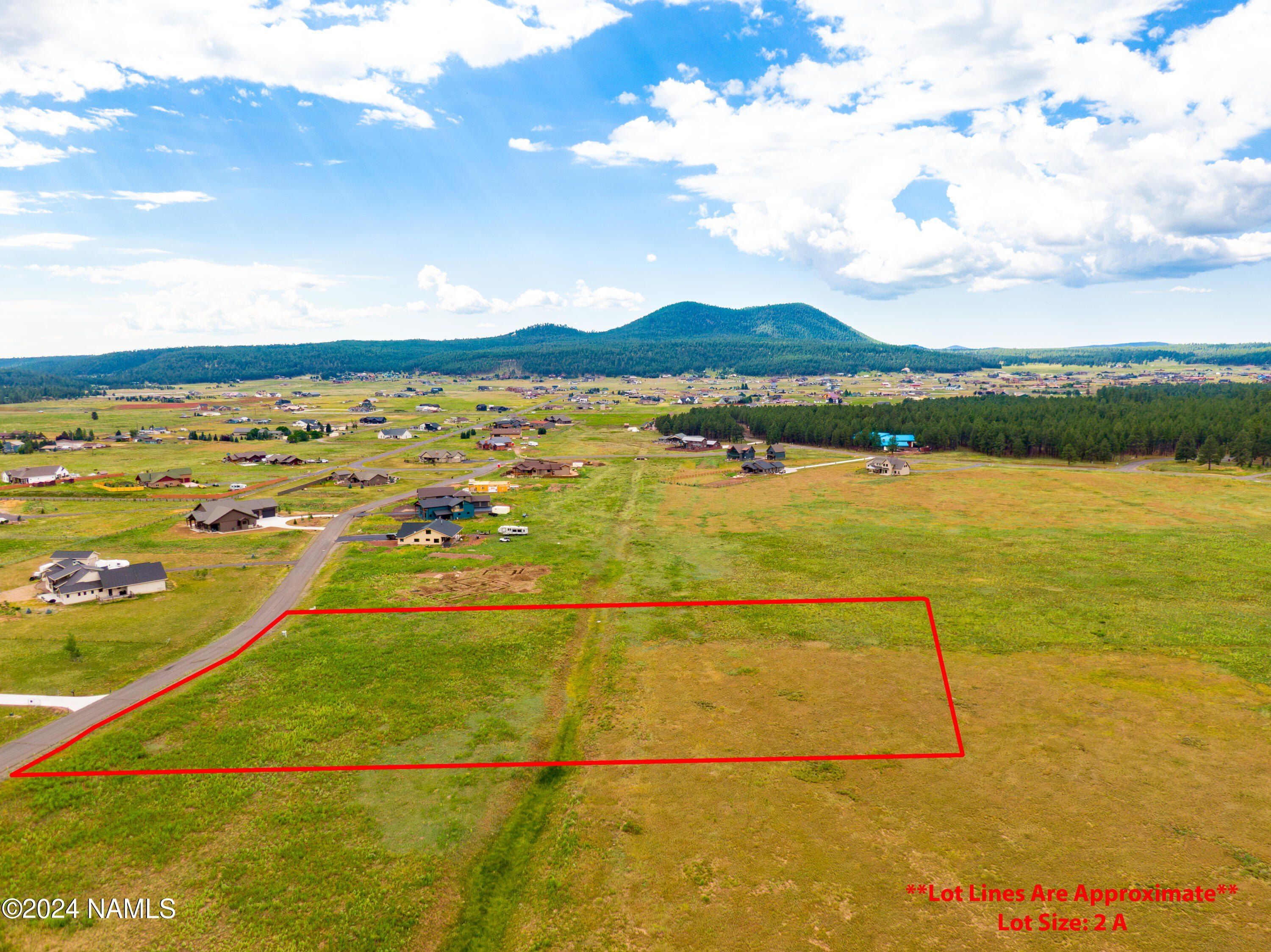 8914 Ranch At The Peaks Way. Flagstaff, AZ 86001