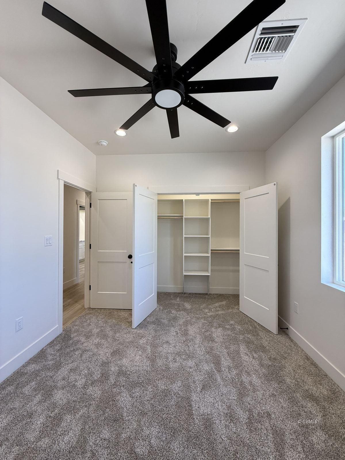 268 S 200 E. Pima, AZ 85543