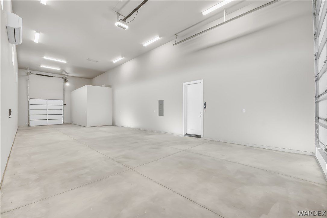 1955 Solana Drive. Bullhead City, AZ 86442