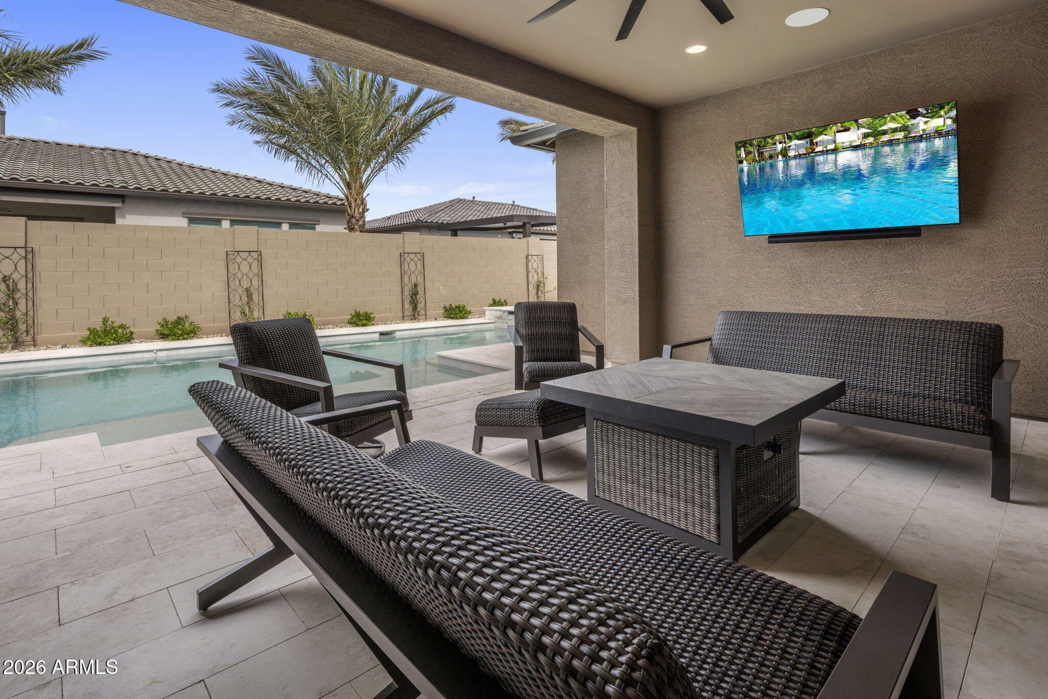 4521 S Carbon. Mesa, AZ 85212