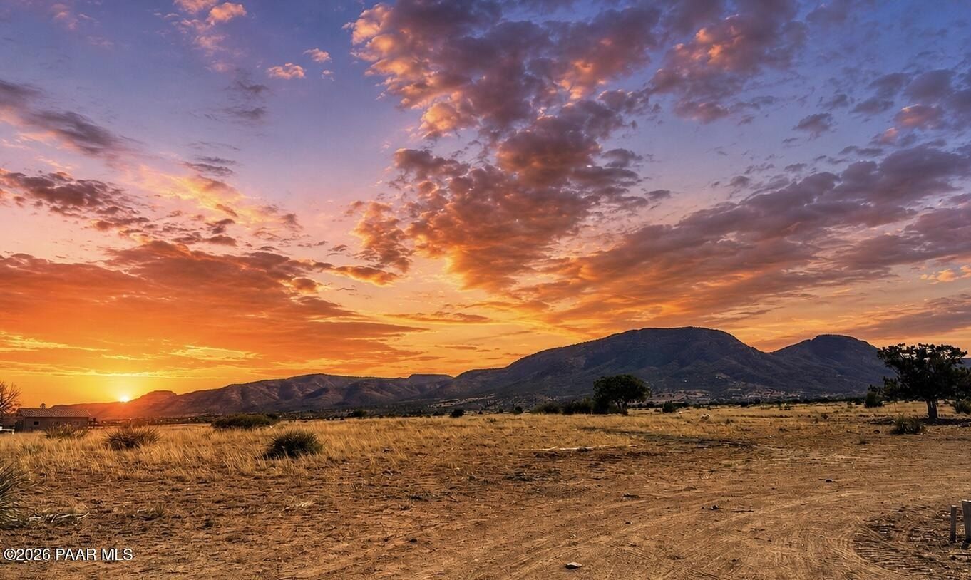 9057 N Caliber Road. Prescott Valley, AZ 86315