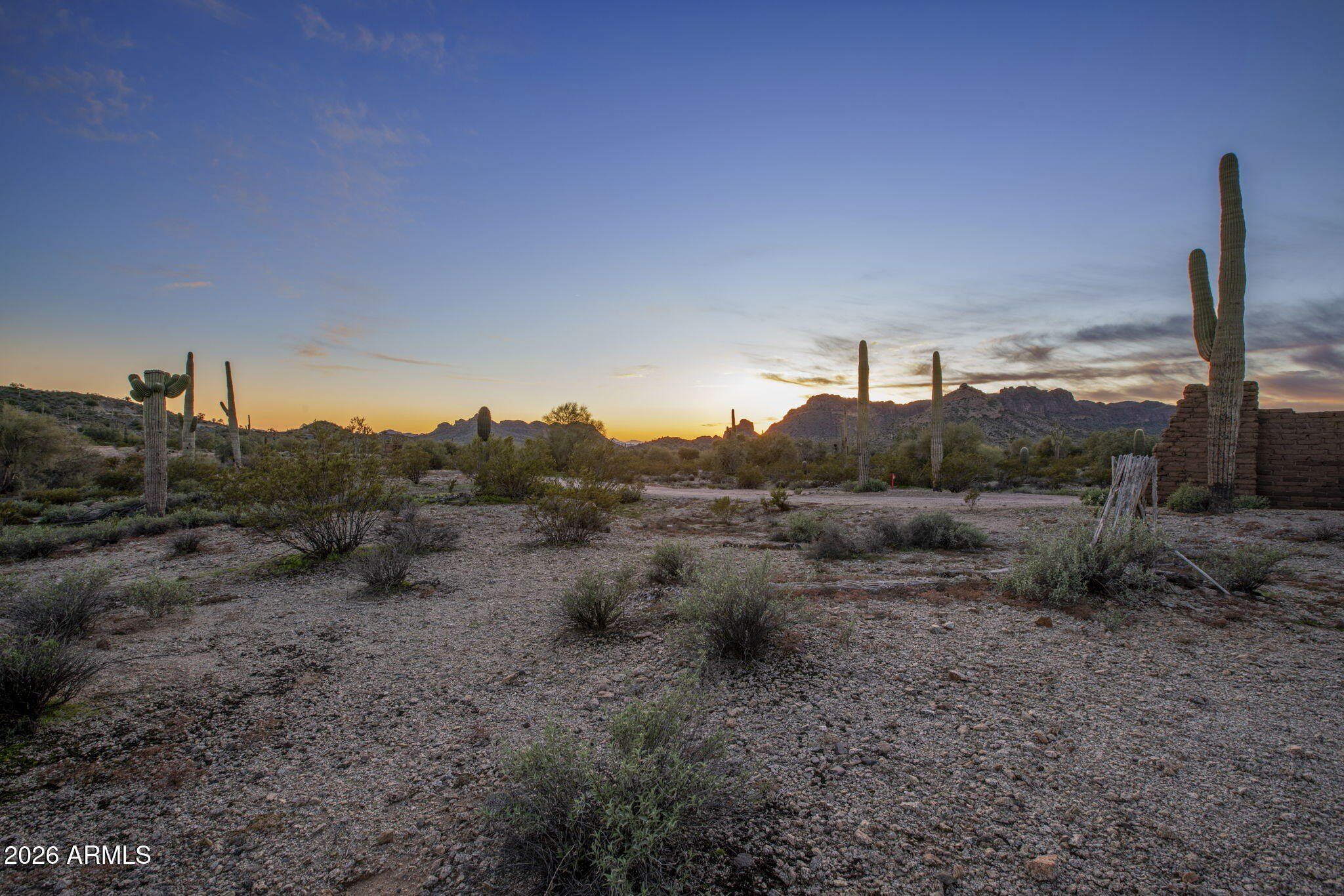 28482 N Bison Lane. Queen Creek, AZ 85144