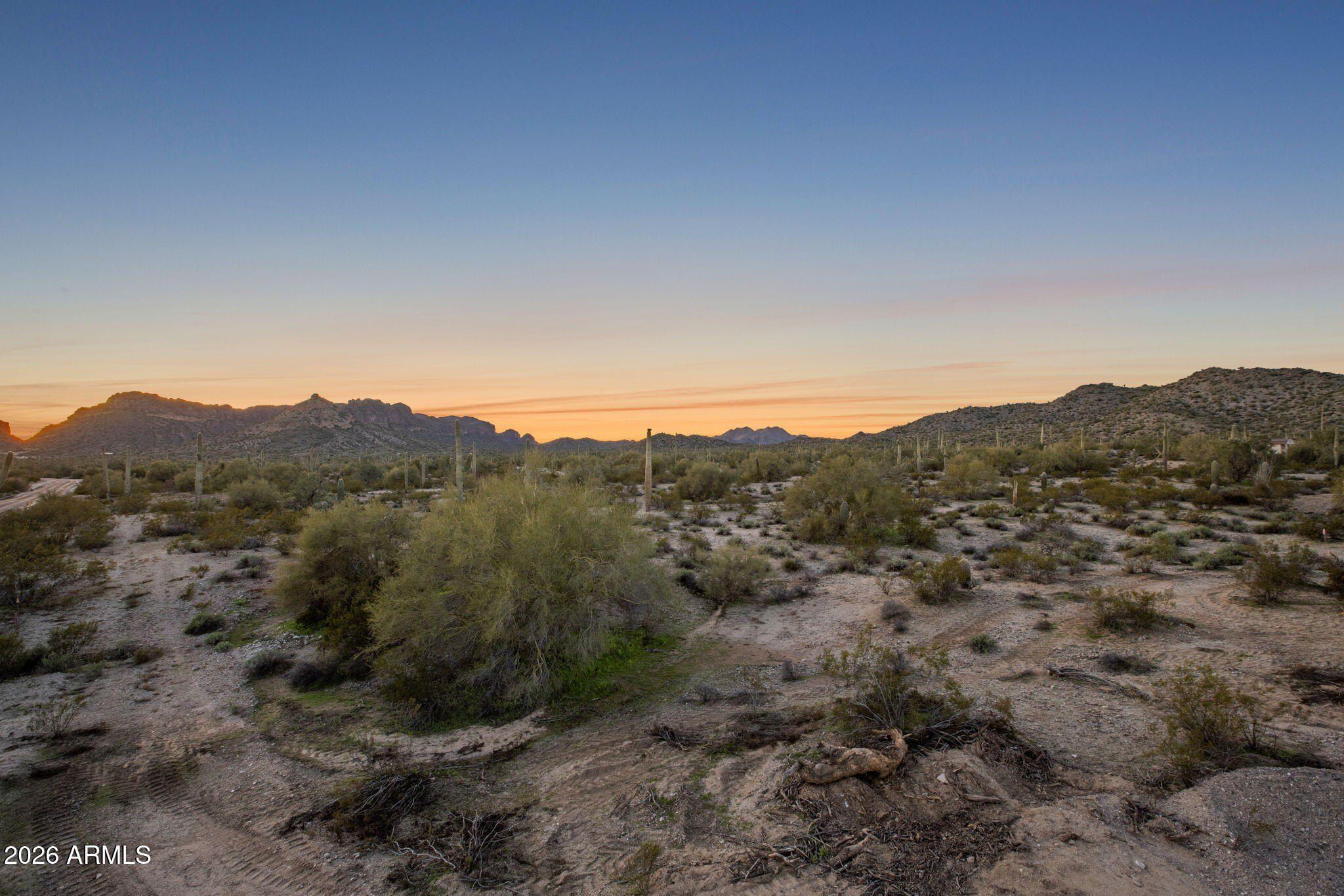 28482 N Bison Lane. Queen Creek, AZ 85144