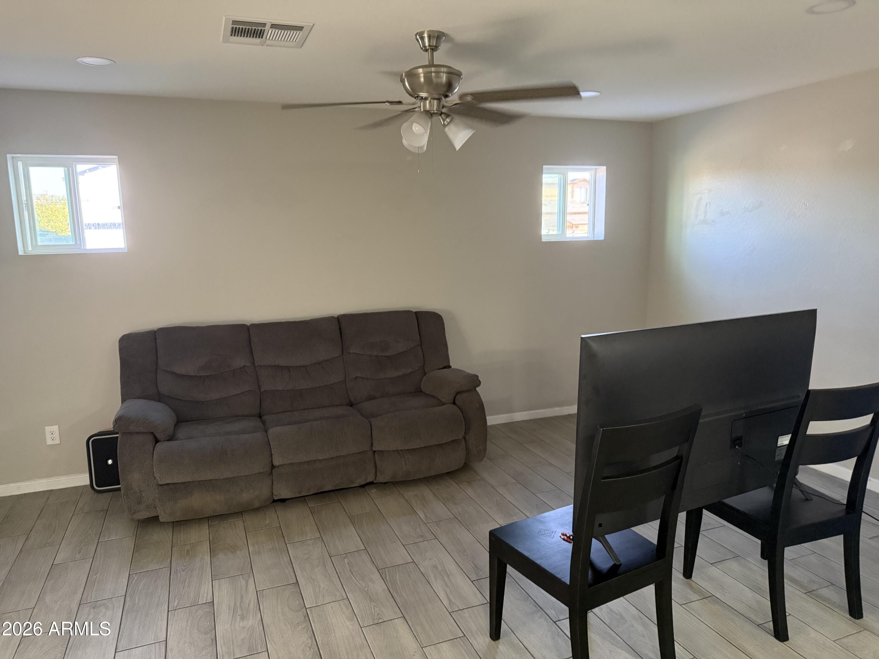 1732 E Wood Street. Phoenix, AZ 85040