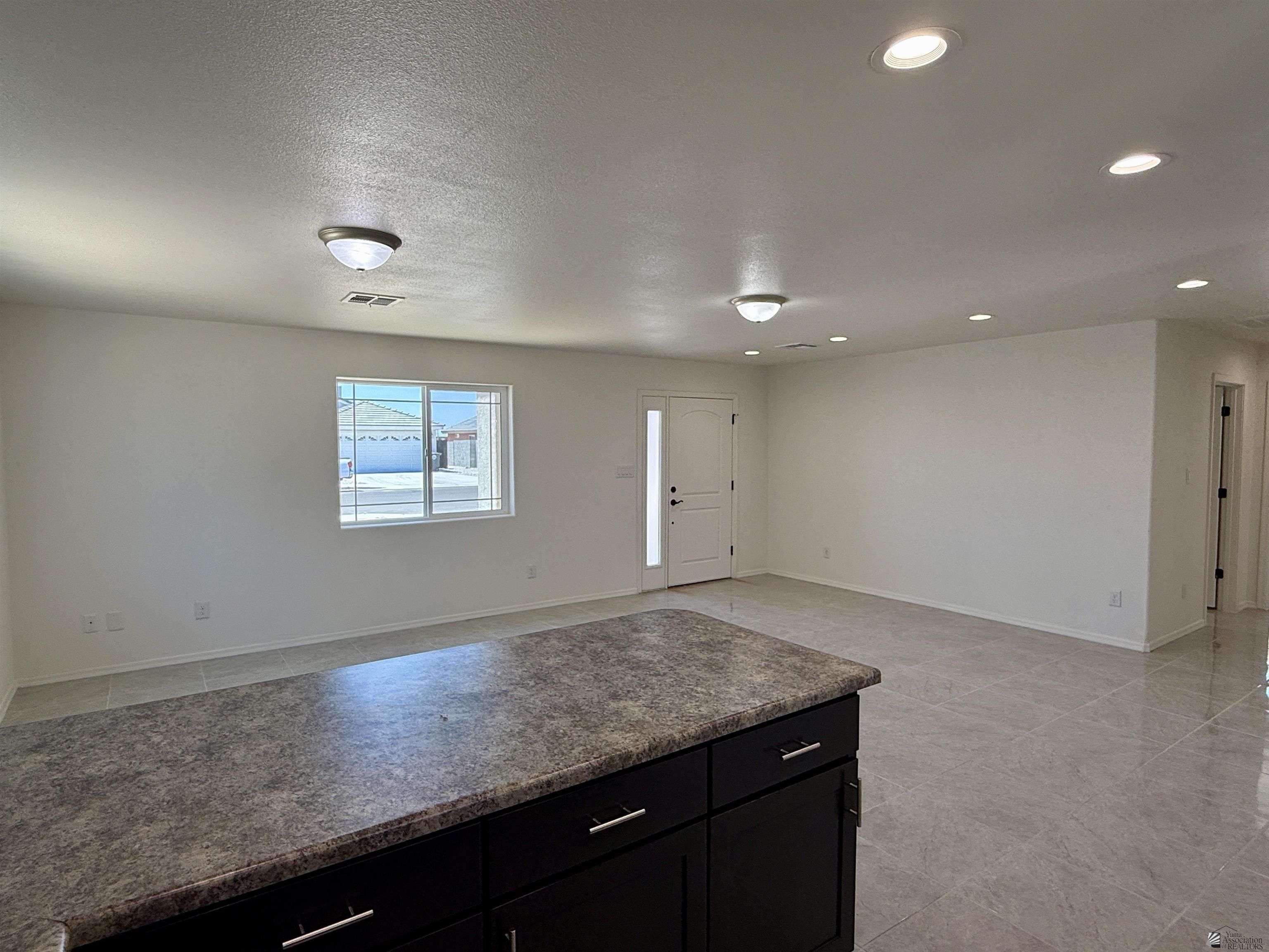 3806 E Santa Rosalina Ln. San Luis, AZ 85336