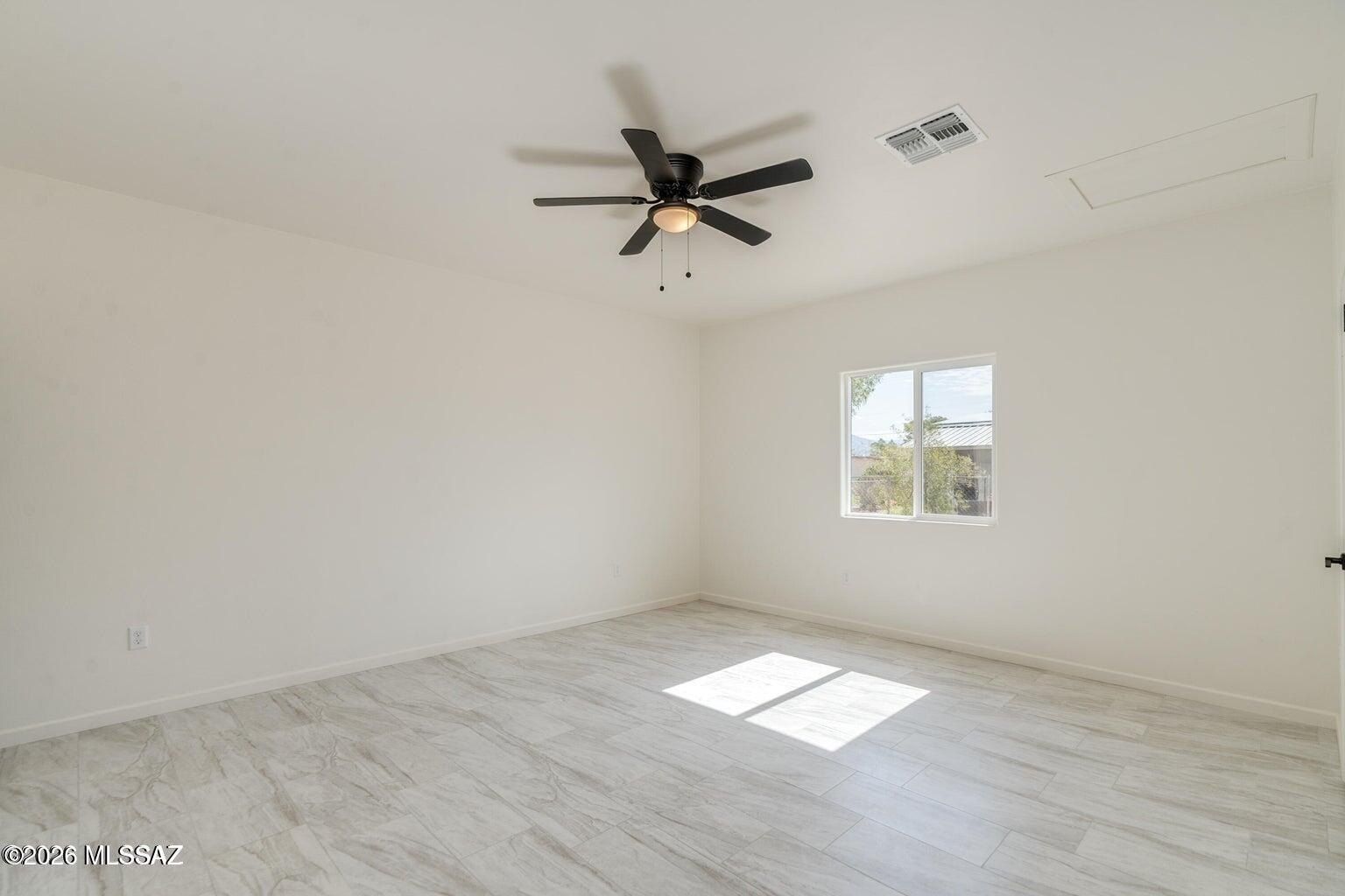 1846 Circulo Mexicali. Rio Rico, AZ 85648