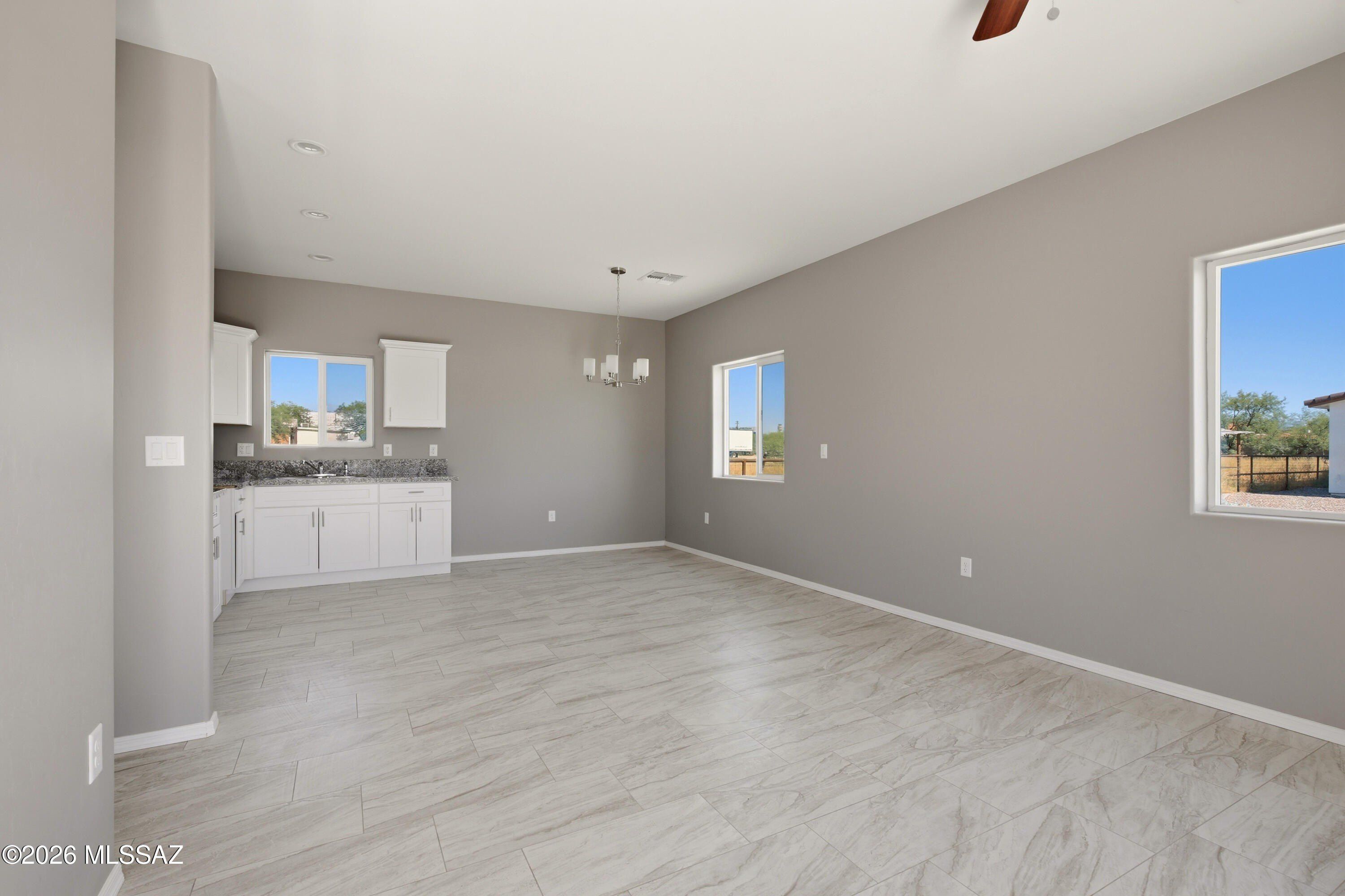 370 E Corona Road. Tucson, AZ 85756