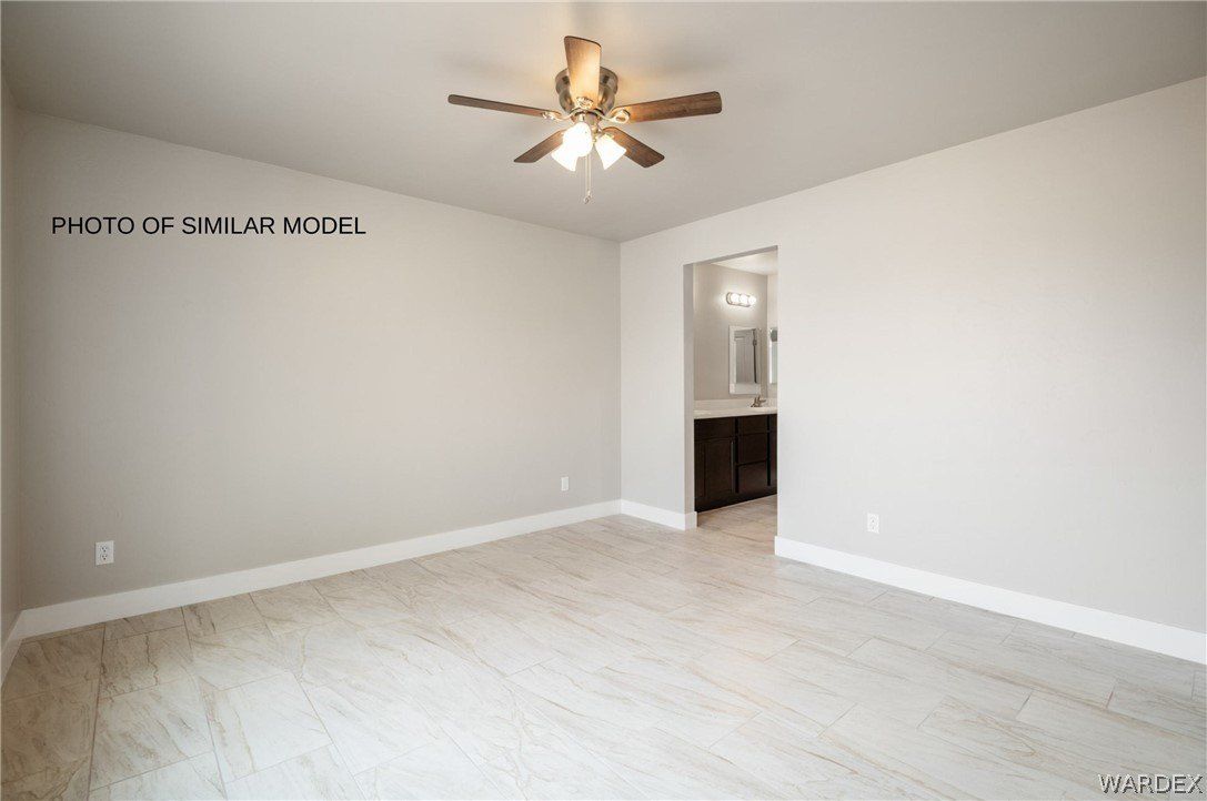 10037 N Larkspur Drive. Kingman, AZ 86401