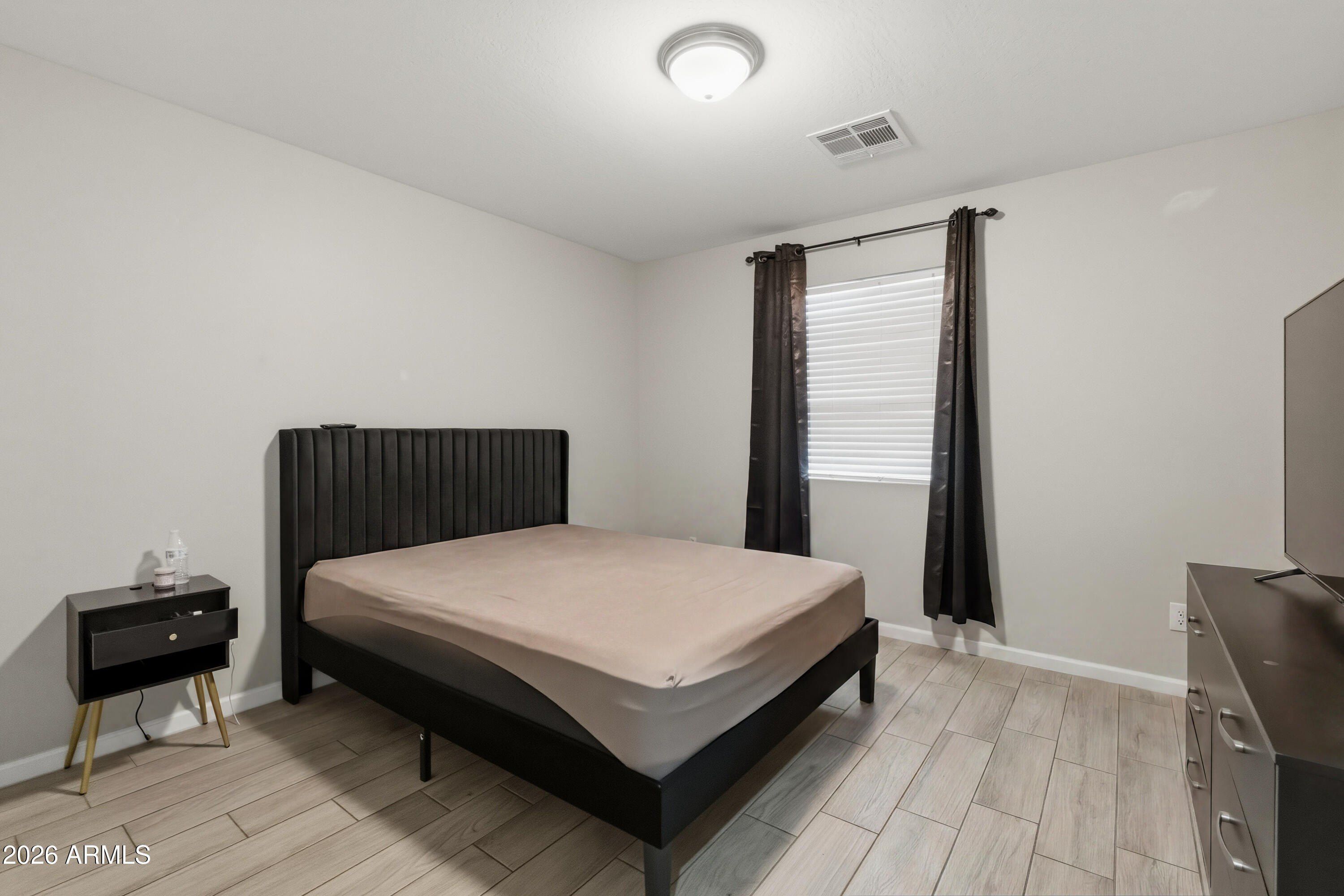 1732 E Wood Street. Phoenix, AZ 85040
